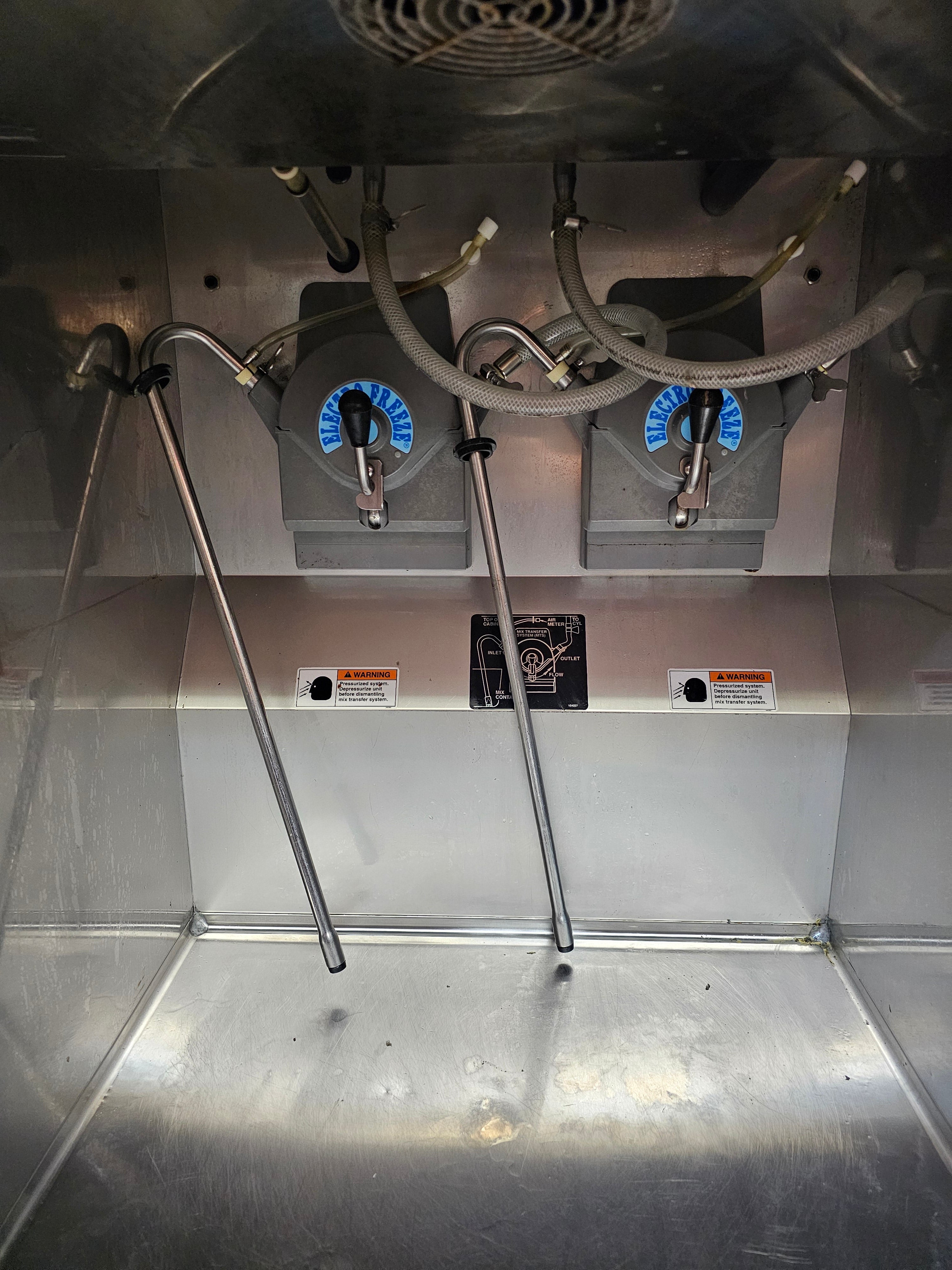 2001 30T CMT Electro Freeze 1ph water (shipping is extra, check or wire payment only)