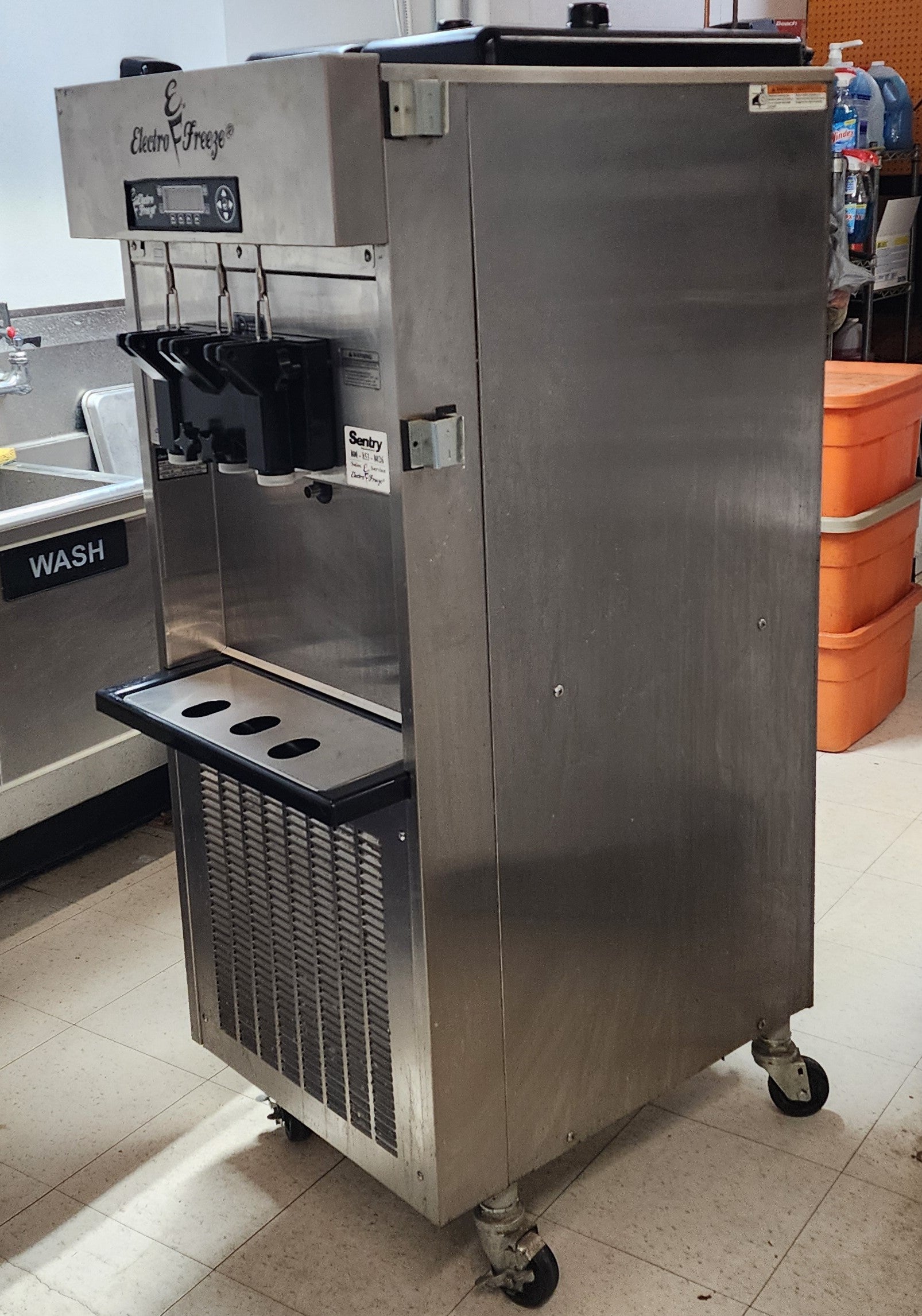 2020 SLX400E Electro Freeze 1ph air (shipping is extra, check or wire payment only)