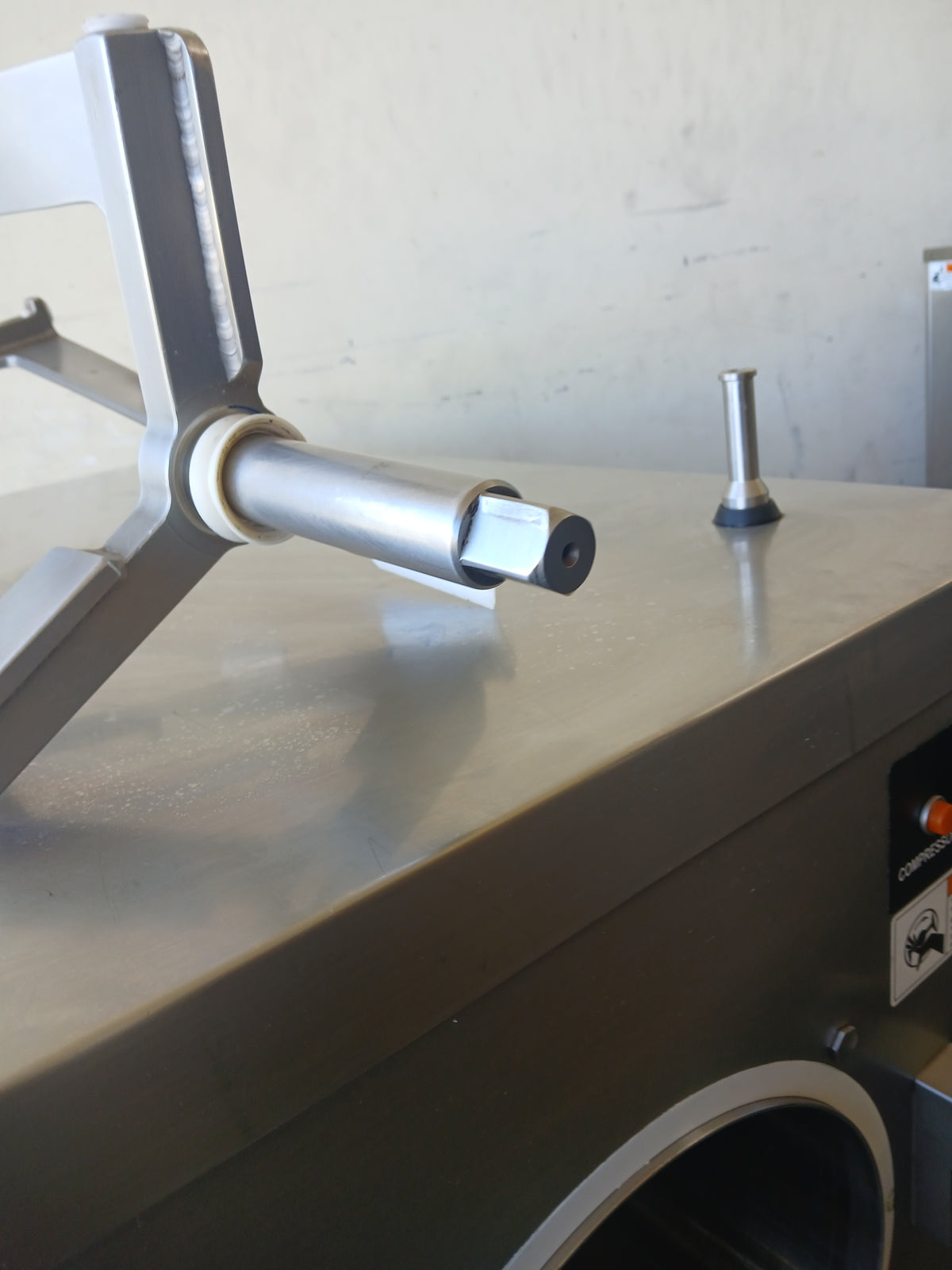2016 Electrofreeze B24 – Water Cooled – 1-Phase (220V)