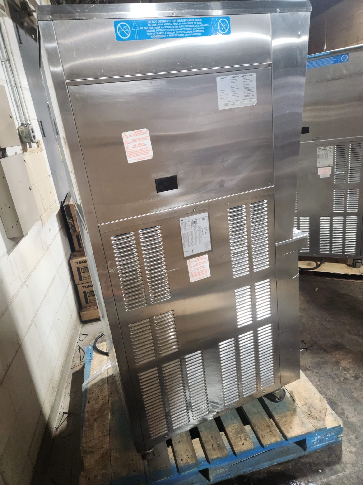 Refurbished 2009 Taylor 8756-33 3ph air cooled