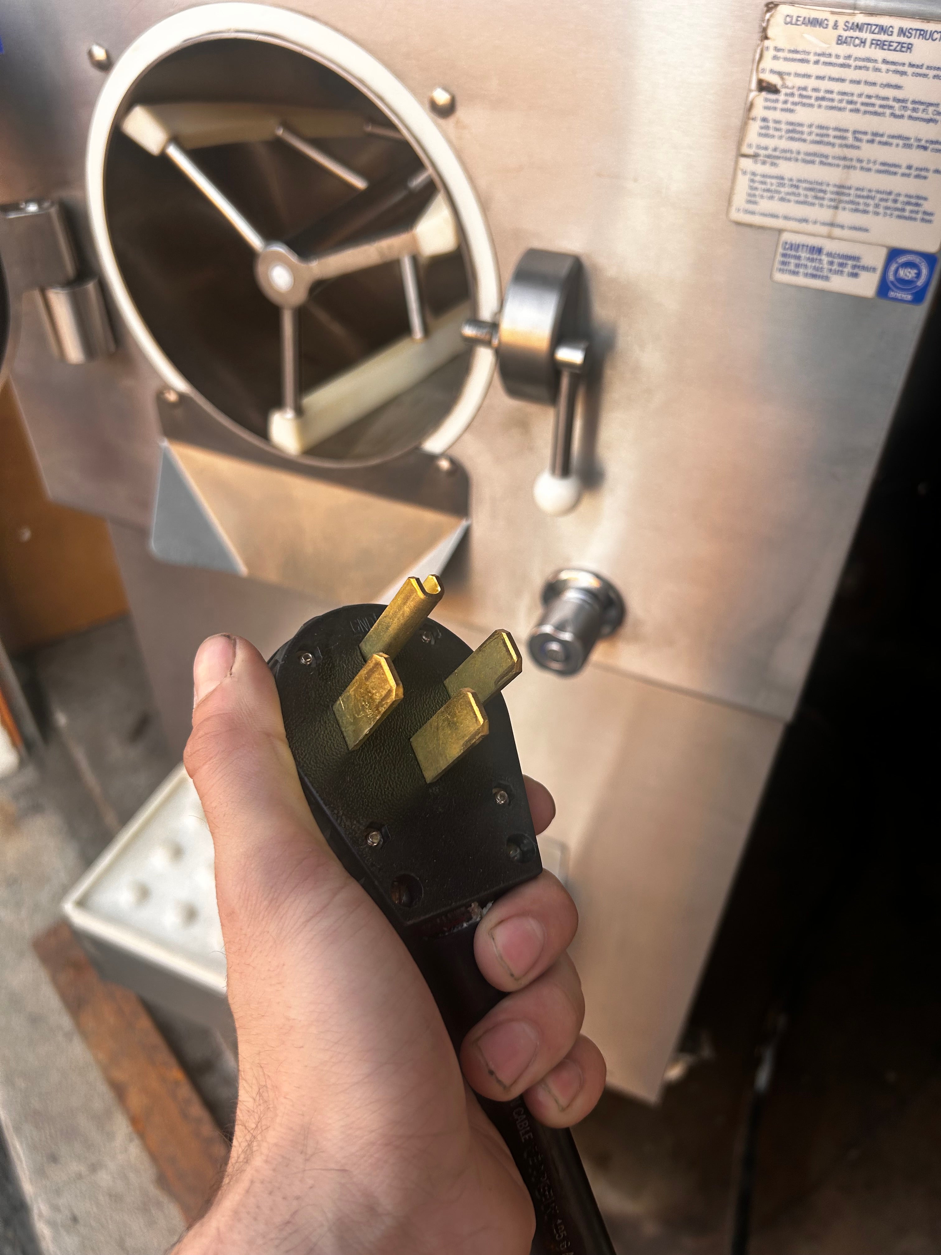 Used 37qt Carpgiani LB1002 Batch Freezer