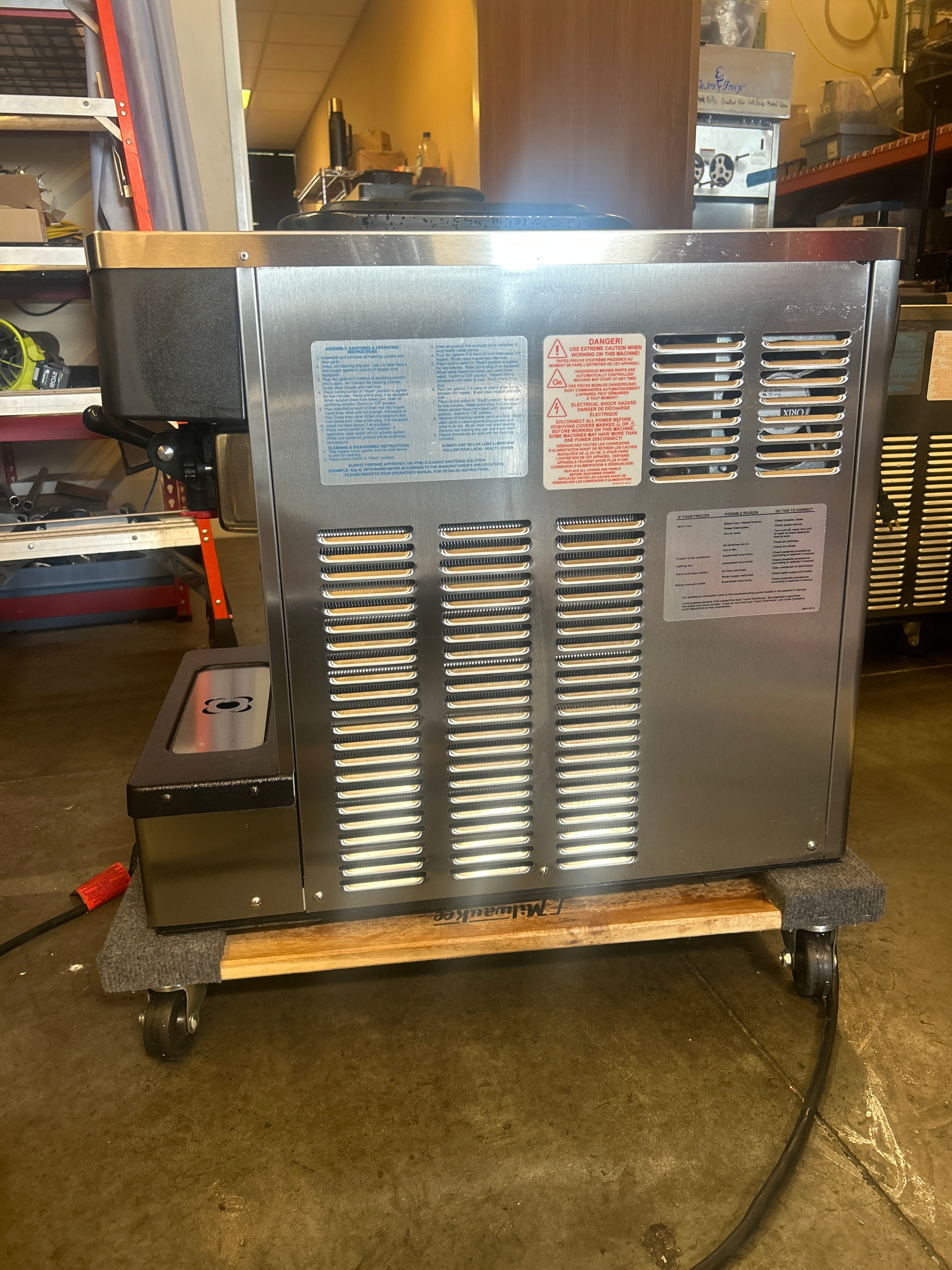 2019 Taylor C152-12 1ph Air w/warranty table top