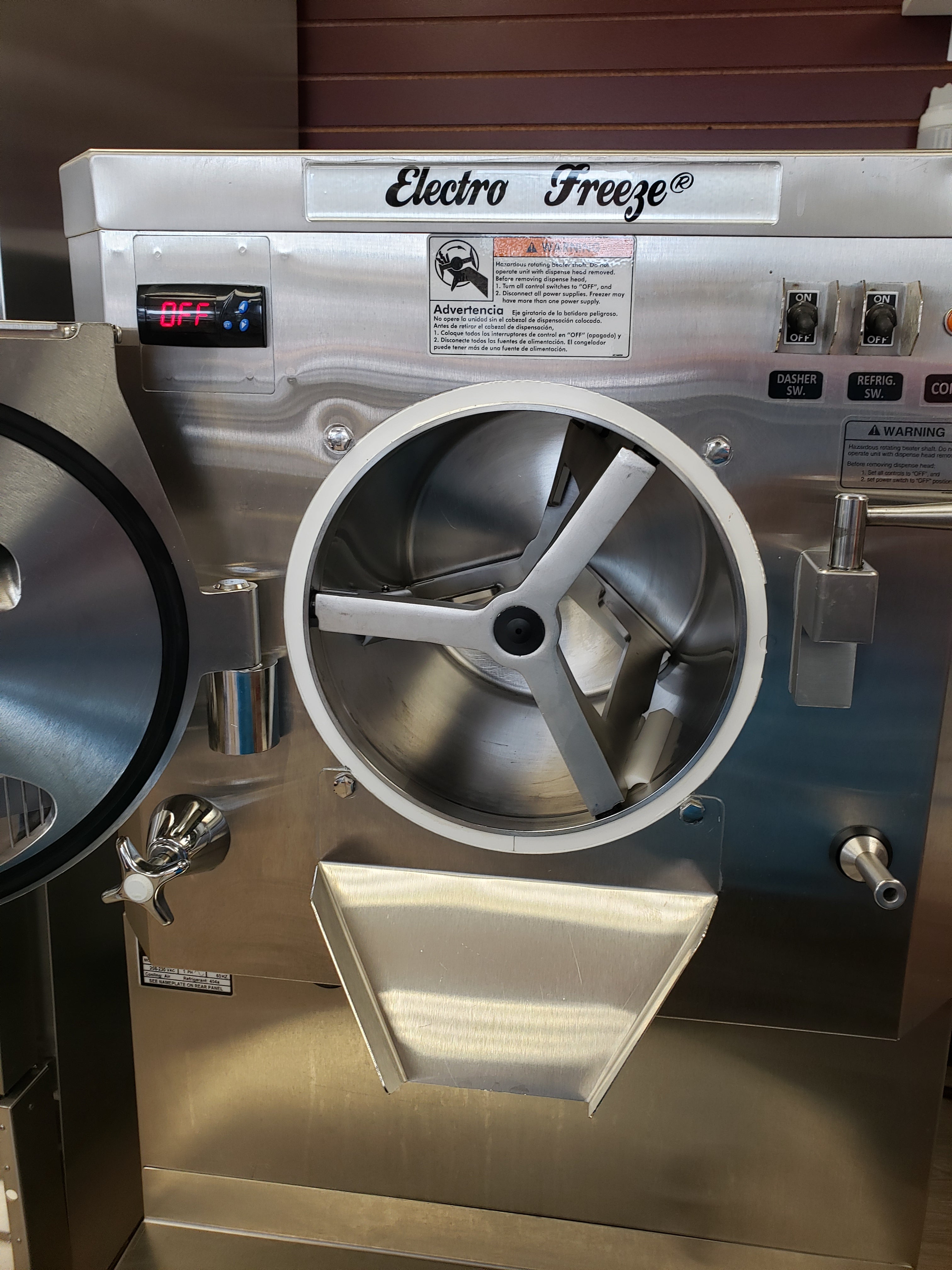 2018 B12E Electrofreeze Batch Freezer 1ph air (check, wire or financing payment only)