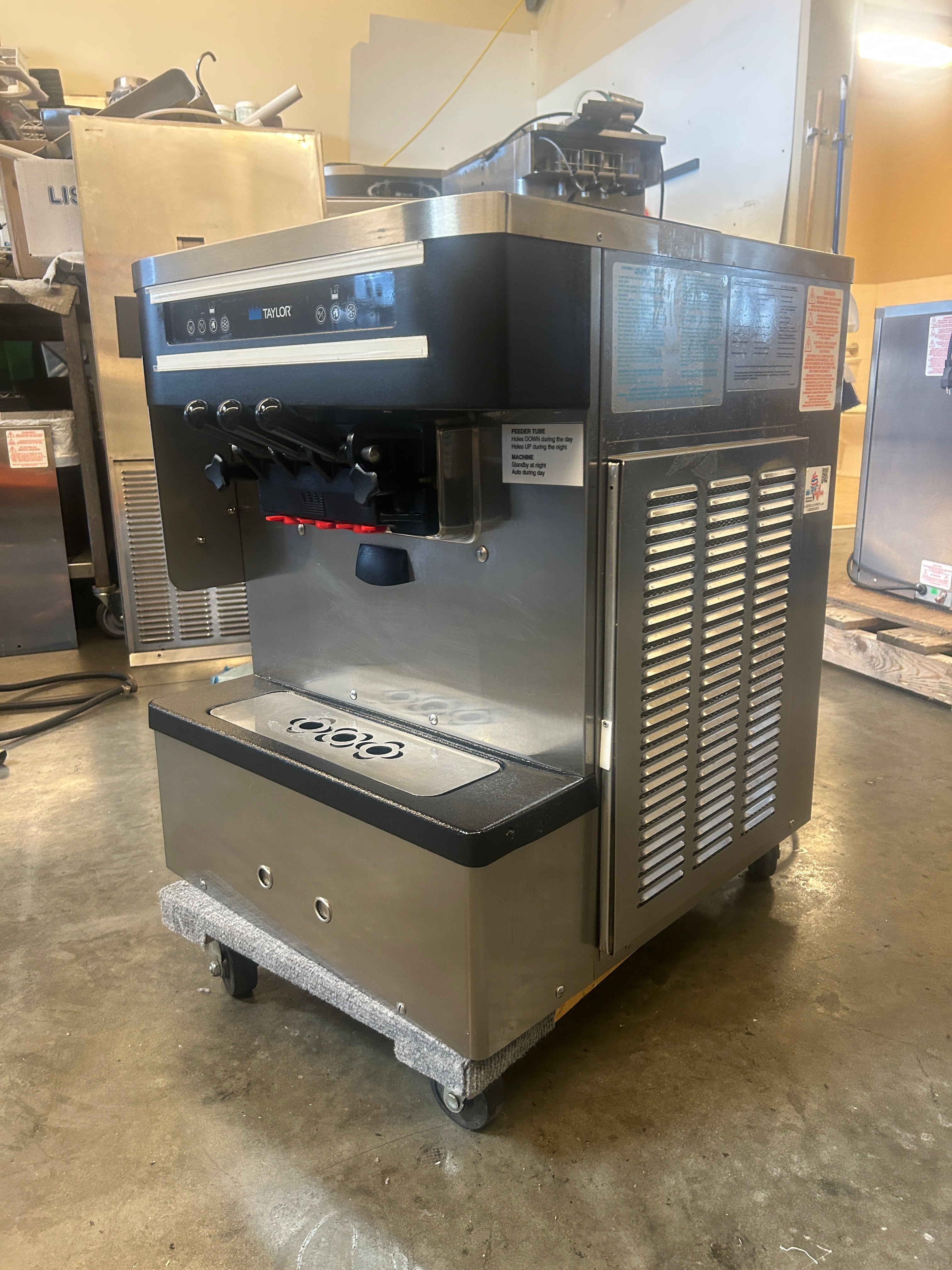 2018 Taylor C161 1ph air Countertop soft serve machine
