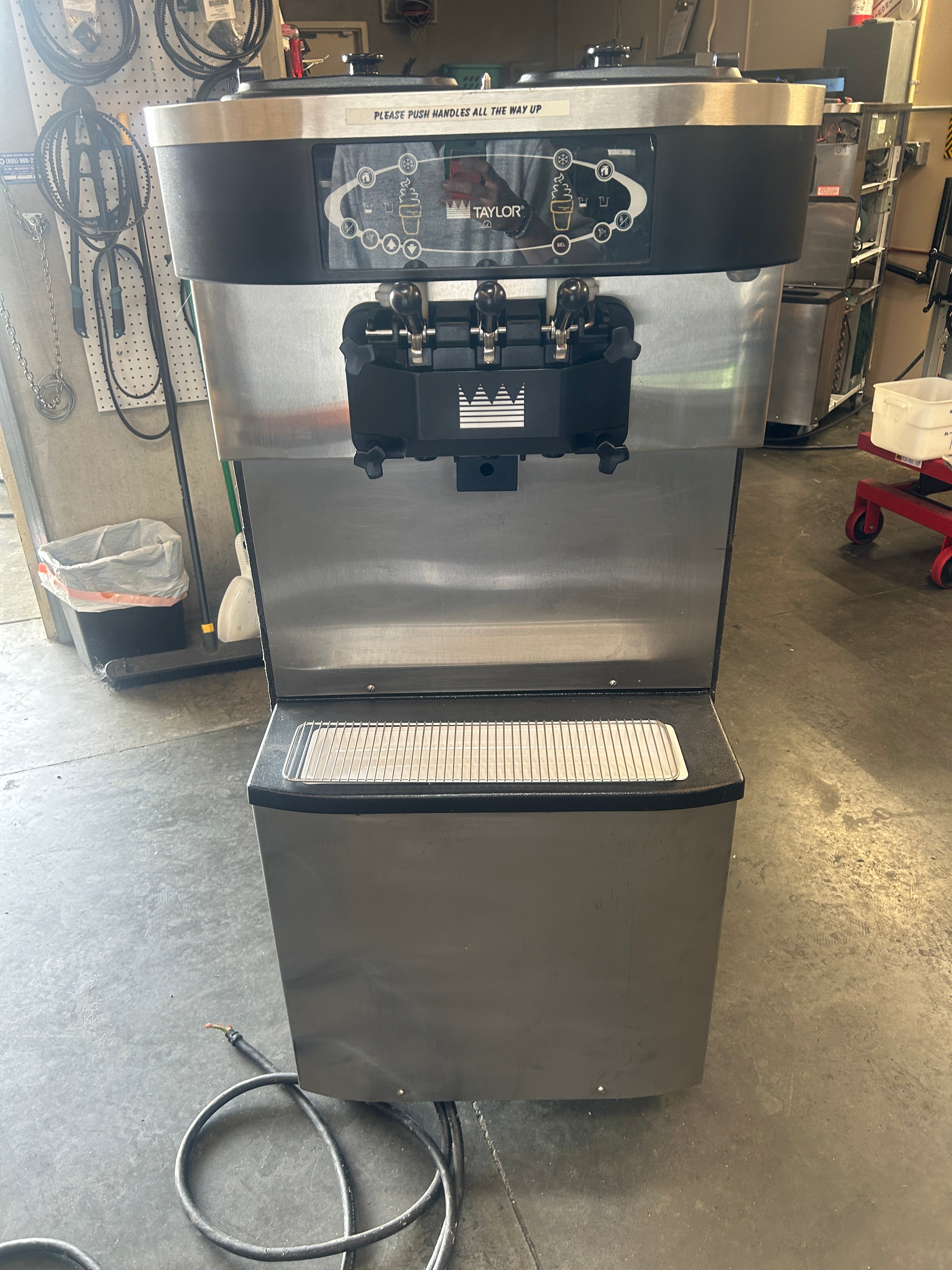 2008 Taylor C713 1Ph Air w warranty