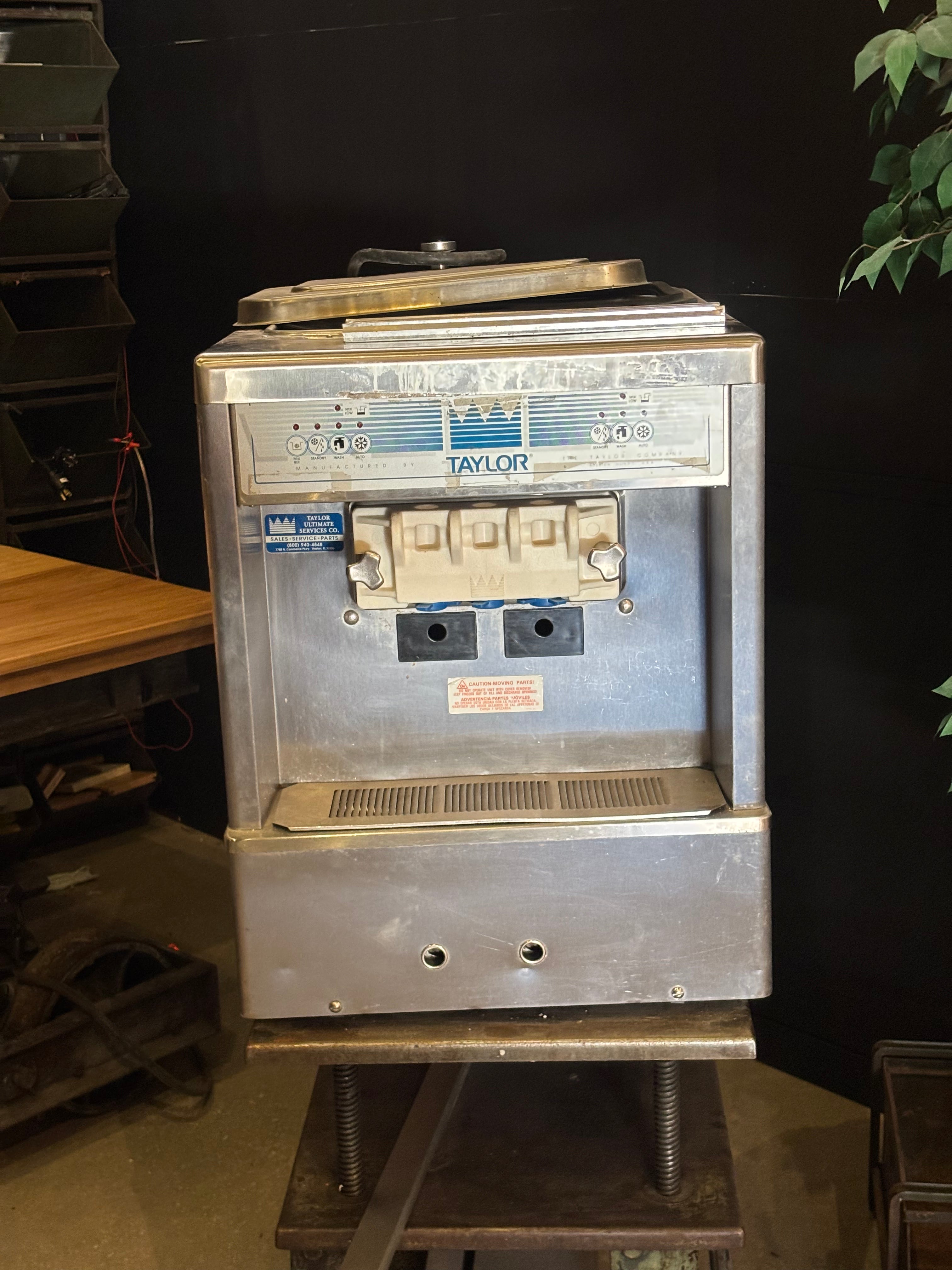 2003 Taylor 161-27 1ph air