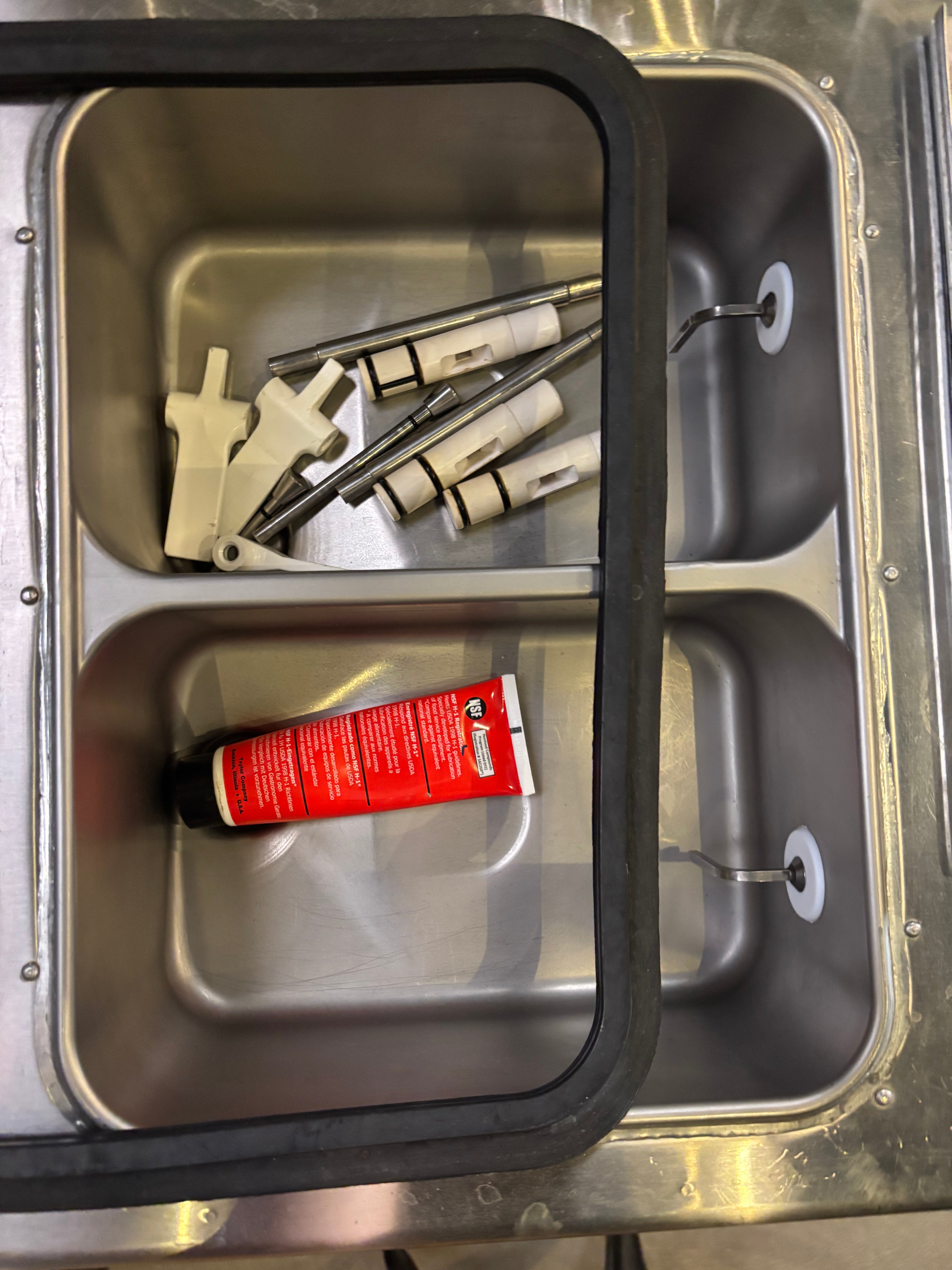 2003 Taylor 161-27 1ph air