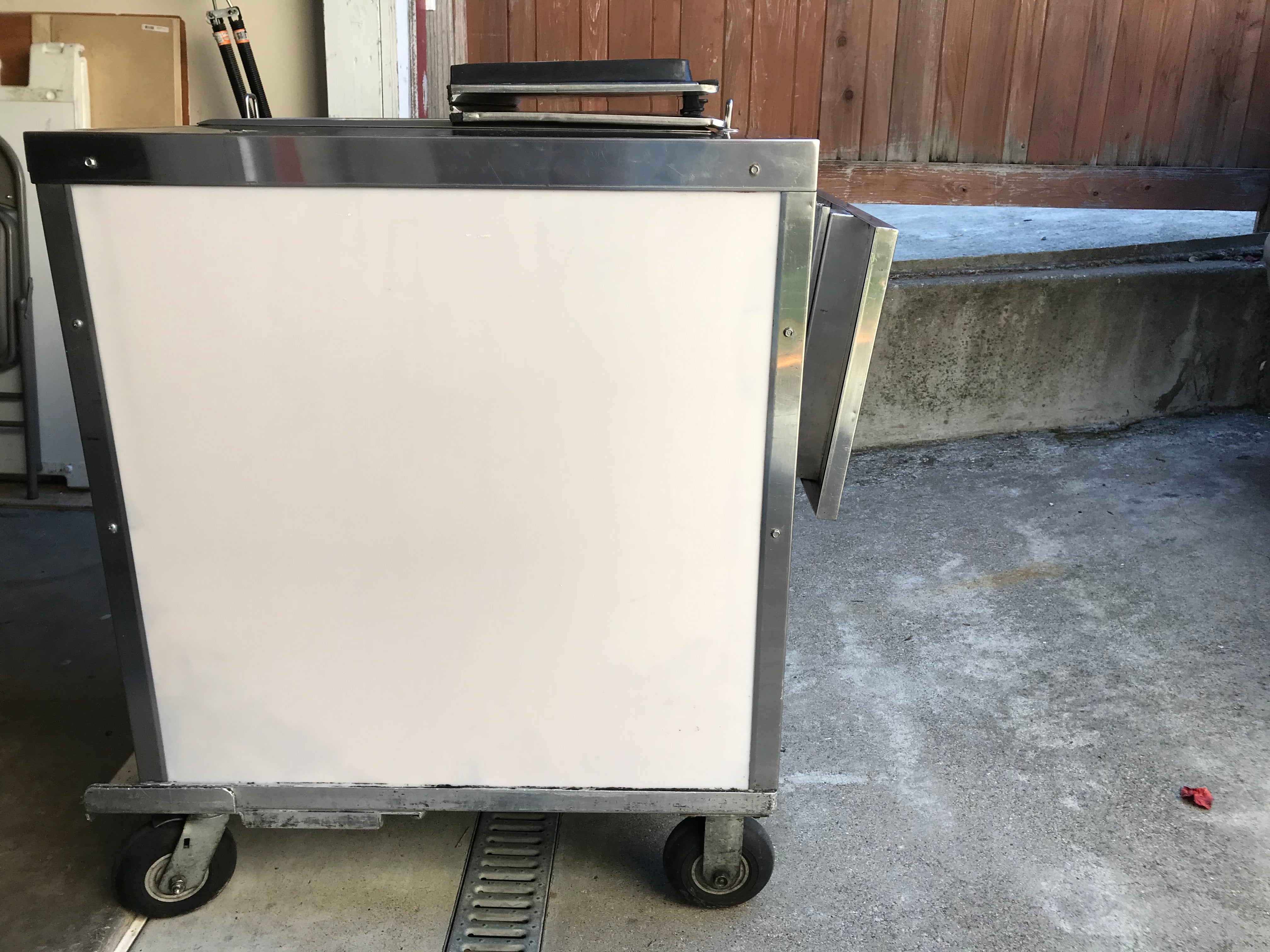 2014 BD4CE-00 Nelson Push Cart