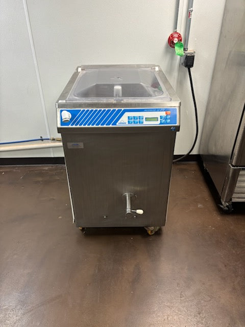 2016 Carpigiani Pastomaster 120 RTX-UL Water Cooled 3-Phase (220V) SN: IC117868