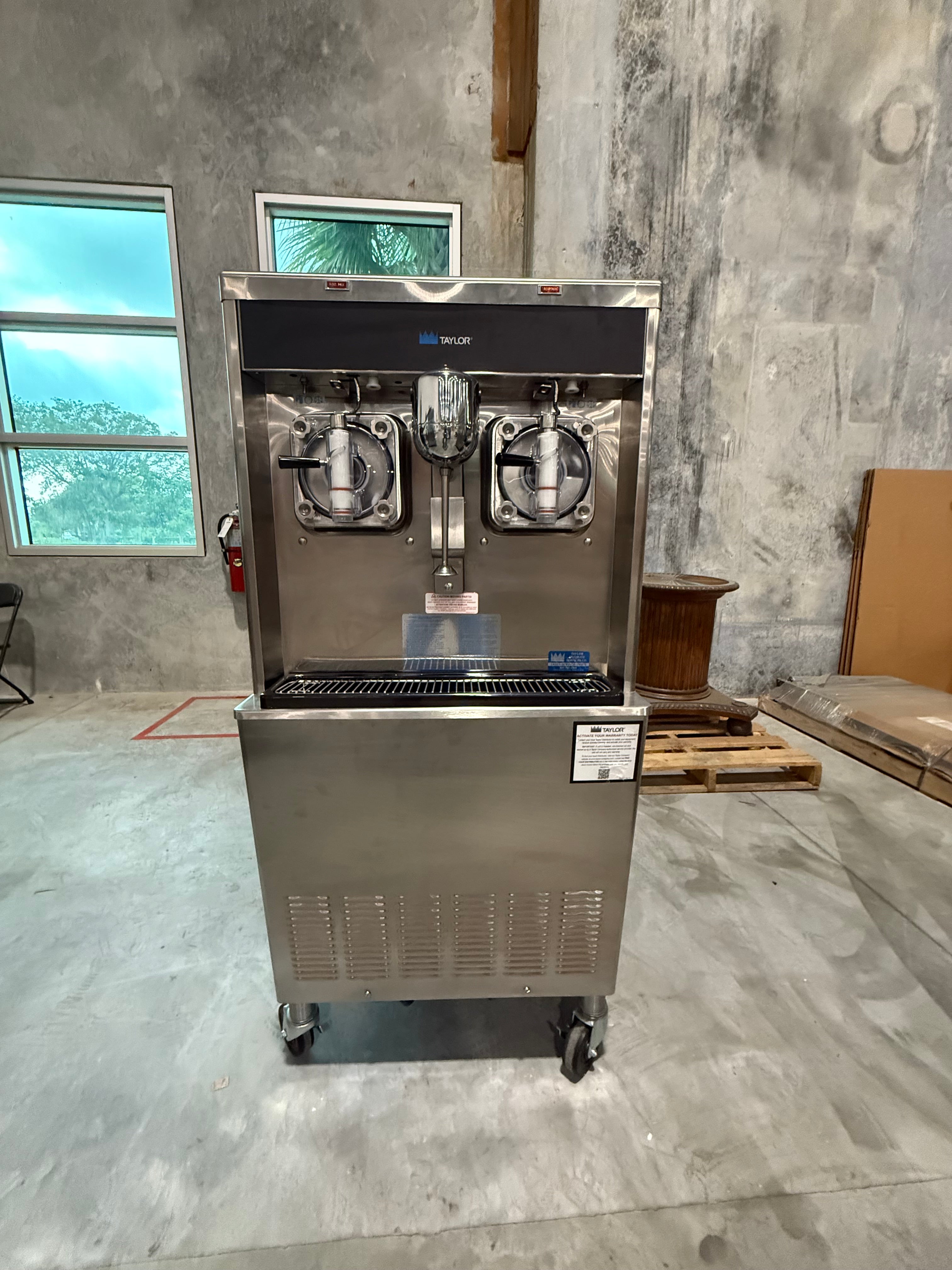 2024 Taylor 342-27 Milkshake Beverage machine 1ph air Never Used