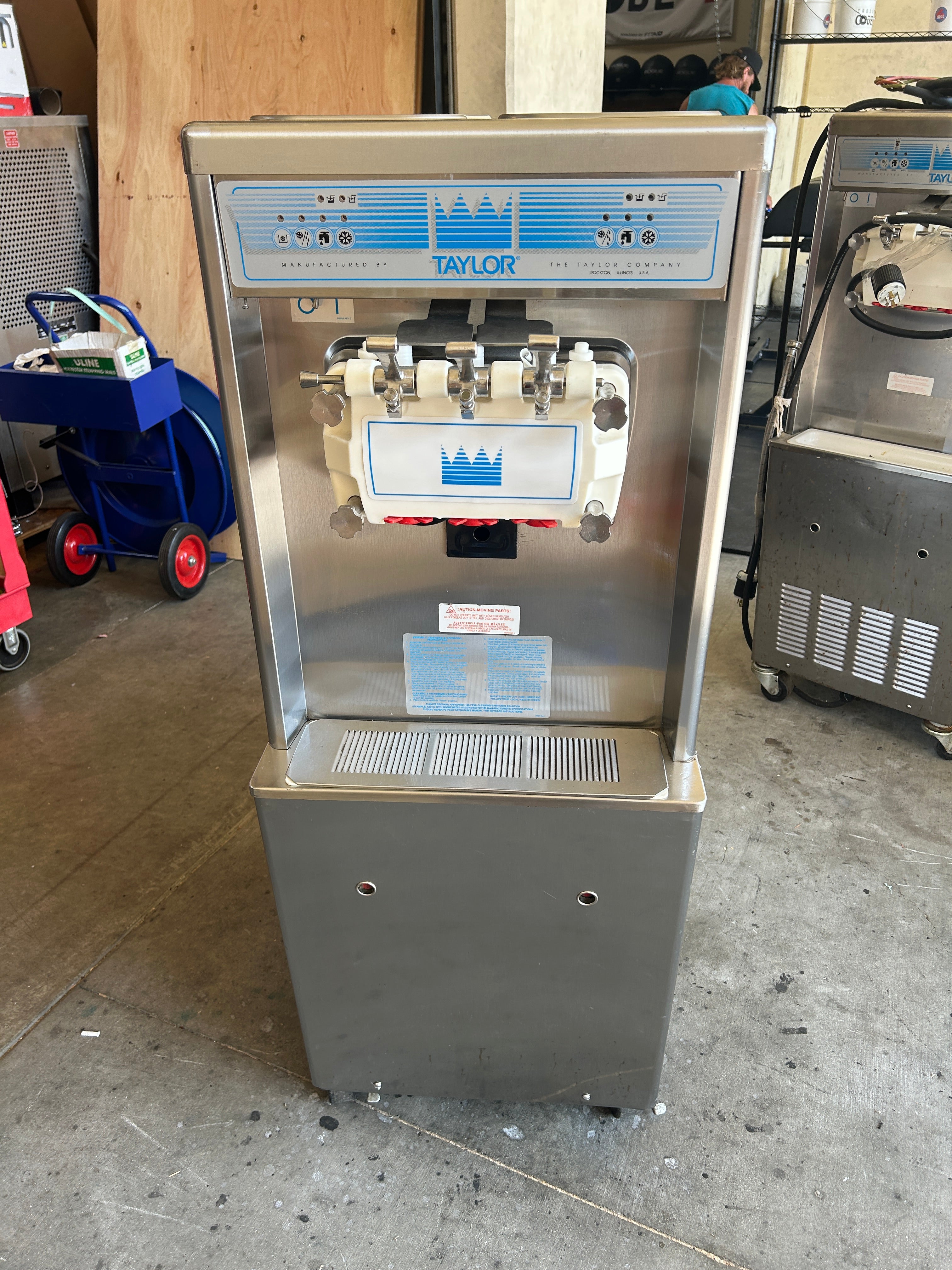 2011 Taylor 794 3PH Water with Warranty