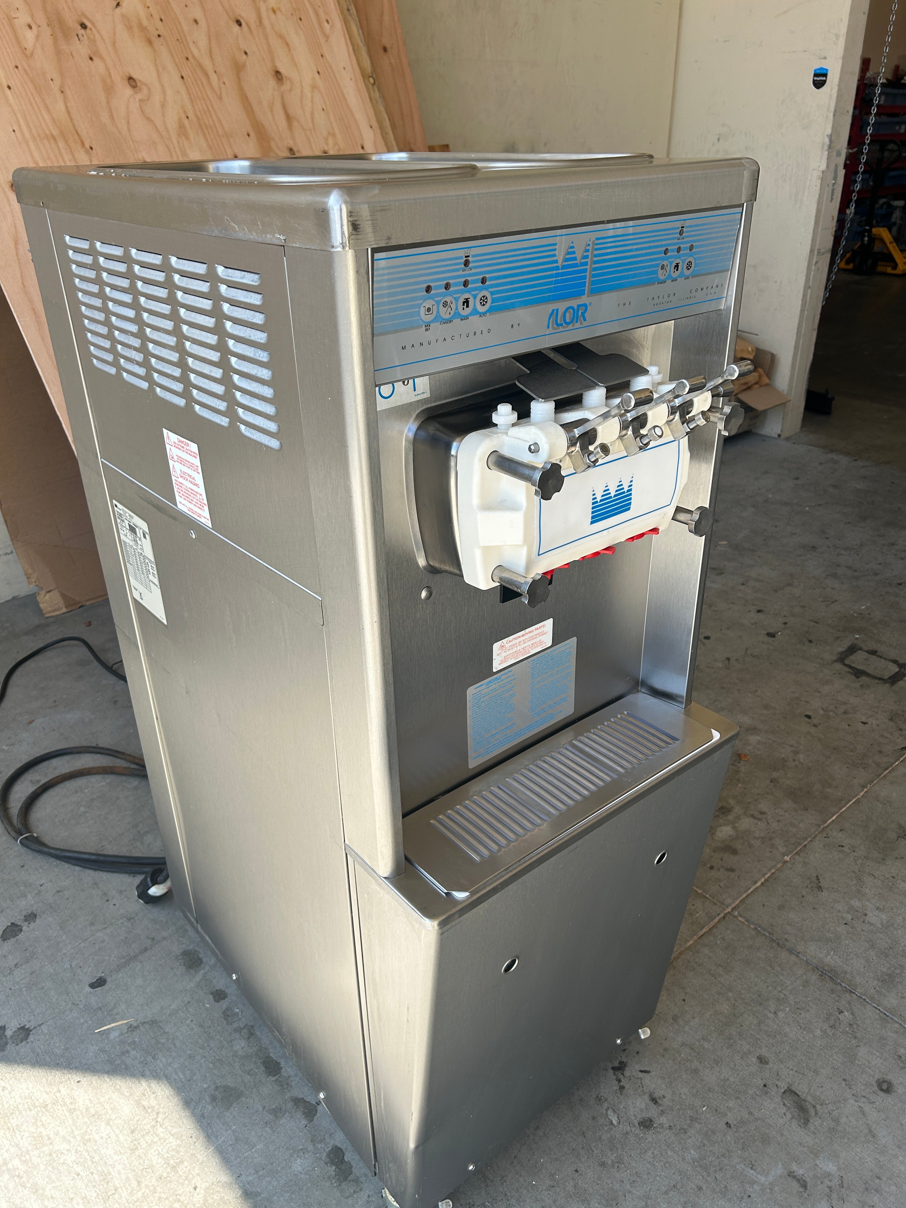 2011 Taylor 794-33 3Ph Water Cooled