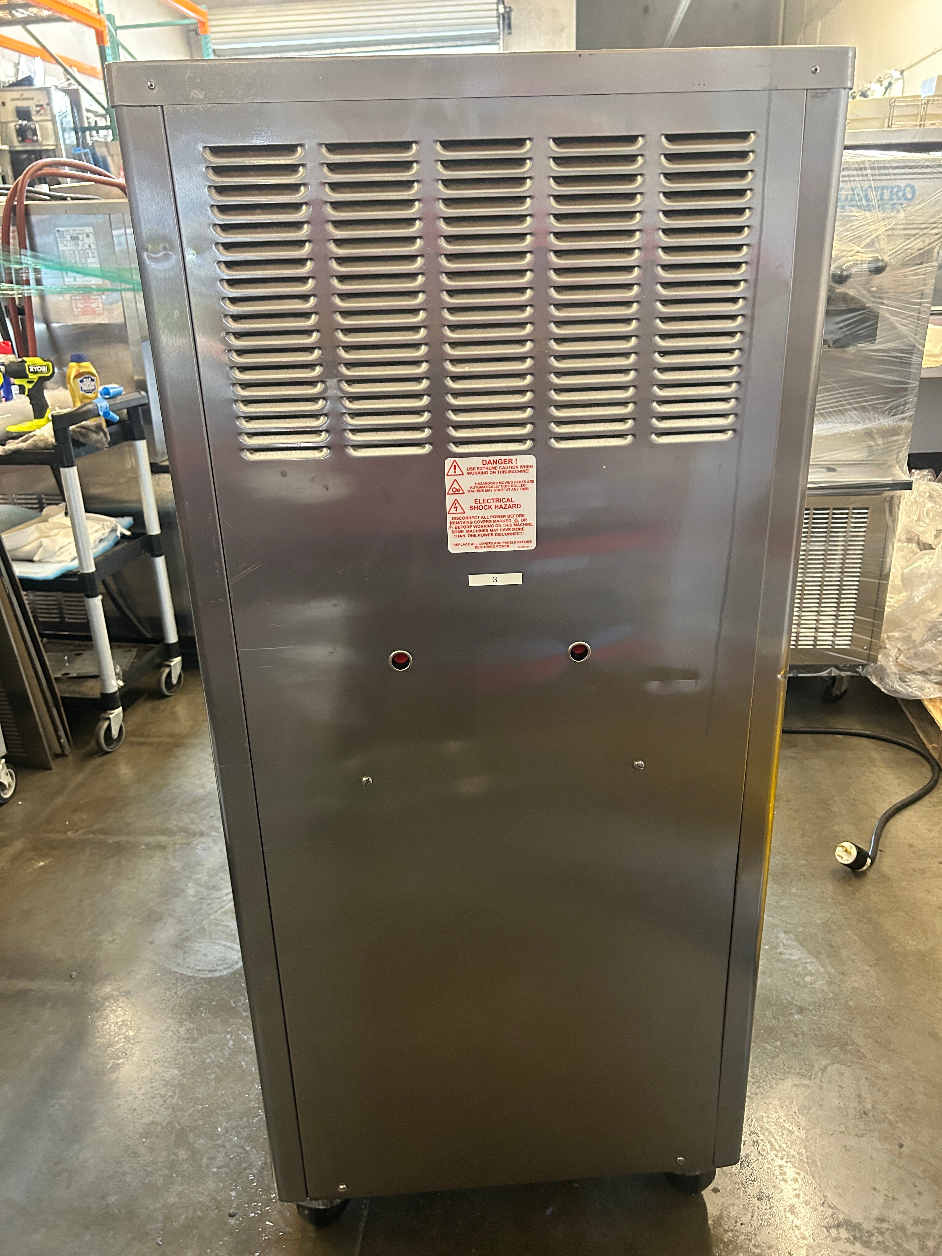 2007 Taylor C713-27 1ph Air