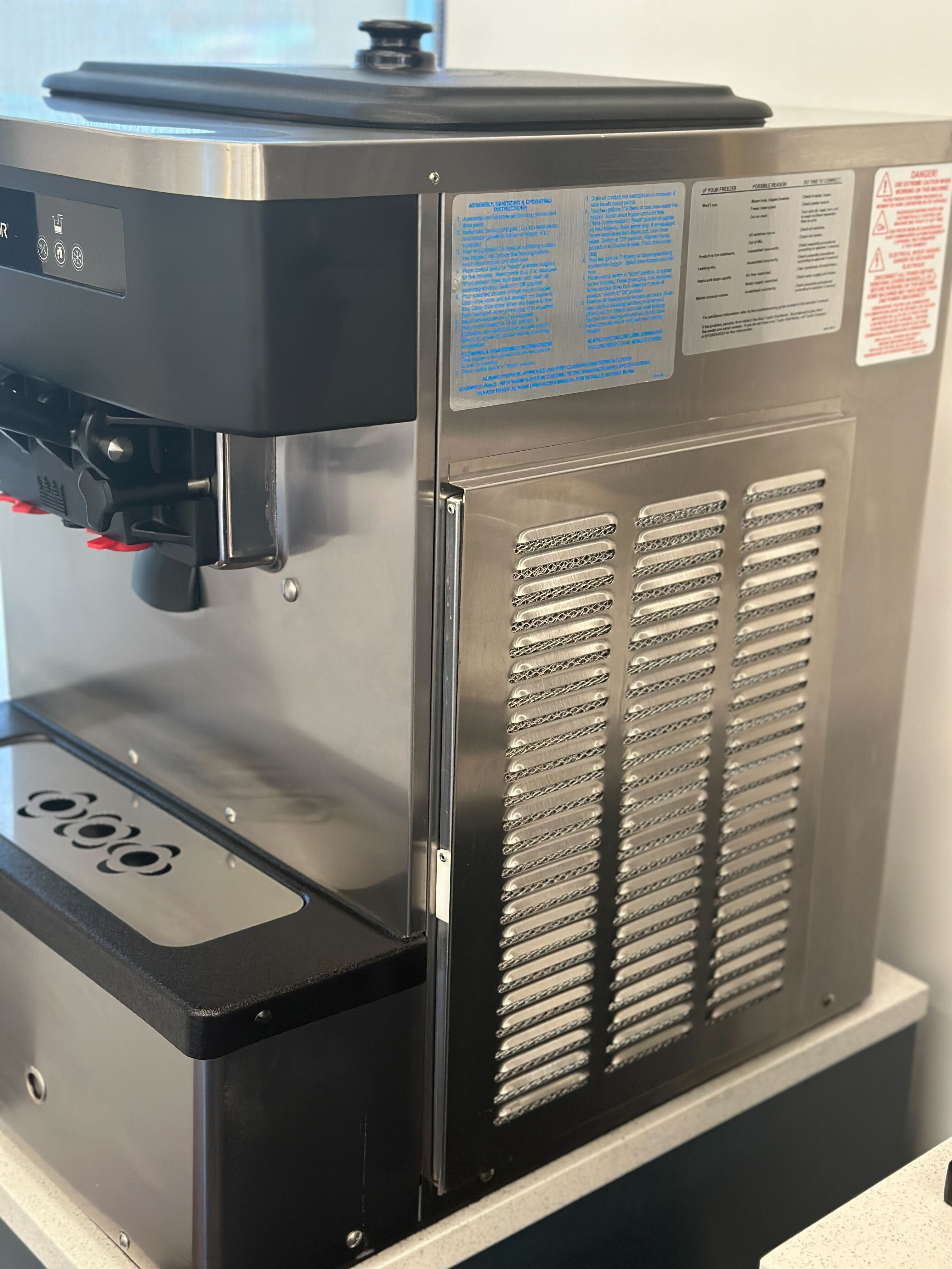 Taylor 2022 C161 1ph air (shipping is extra, check or wire payment only)