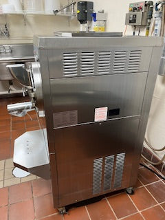 2005 Taylor 220 Batch Freezer 1ph air cooled ( shipping not included )