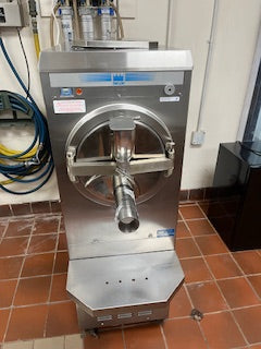 2005 Taylor 220 Batch Freezer 1ph air cooled ( shipping not included )