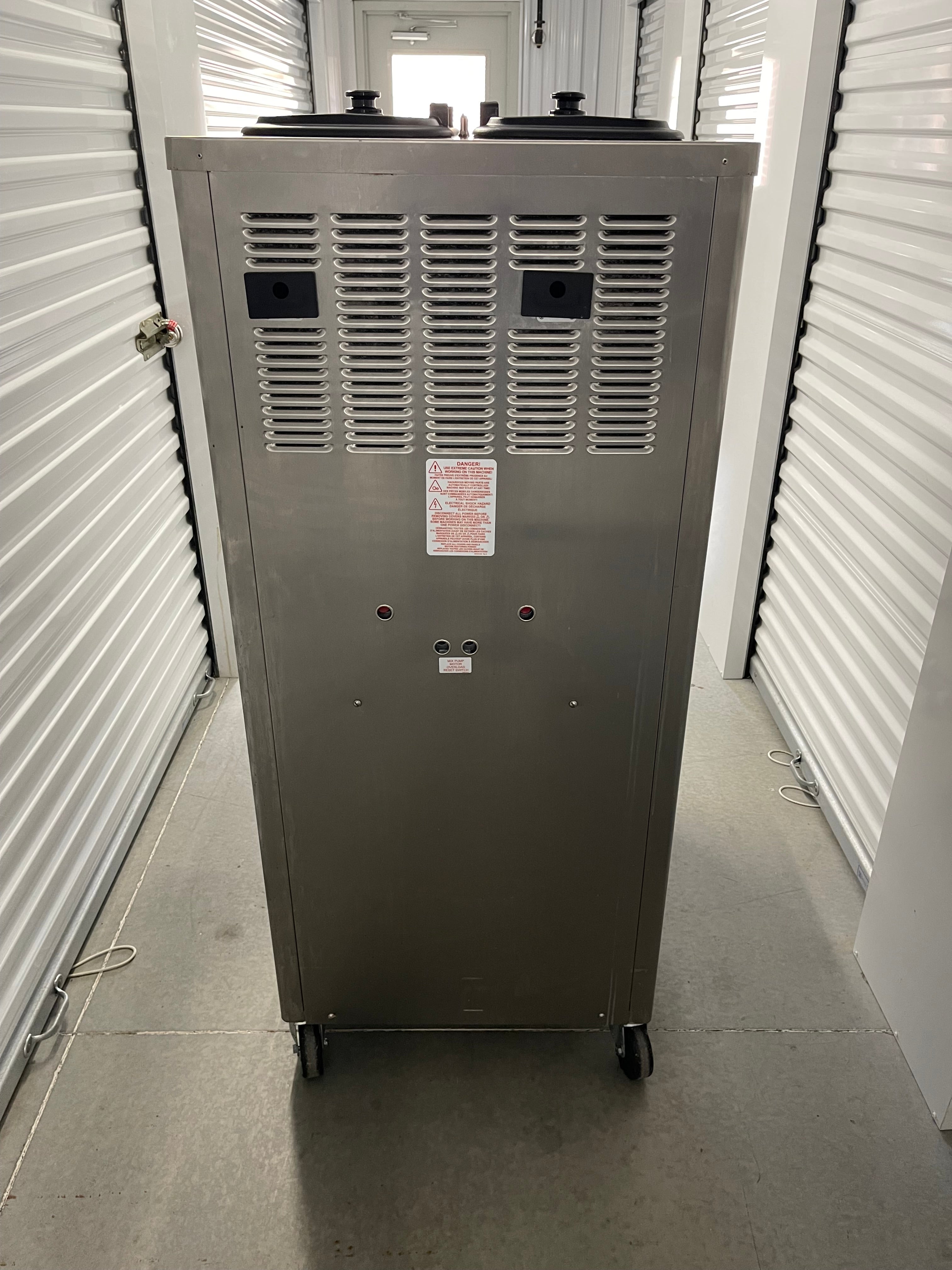 2022 Taylor C712-33 3 phase air cooled