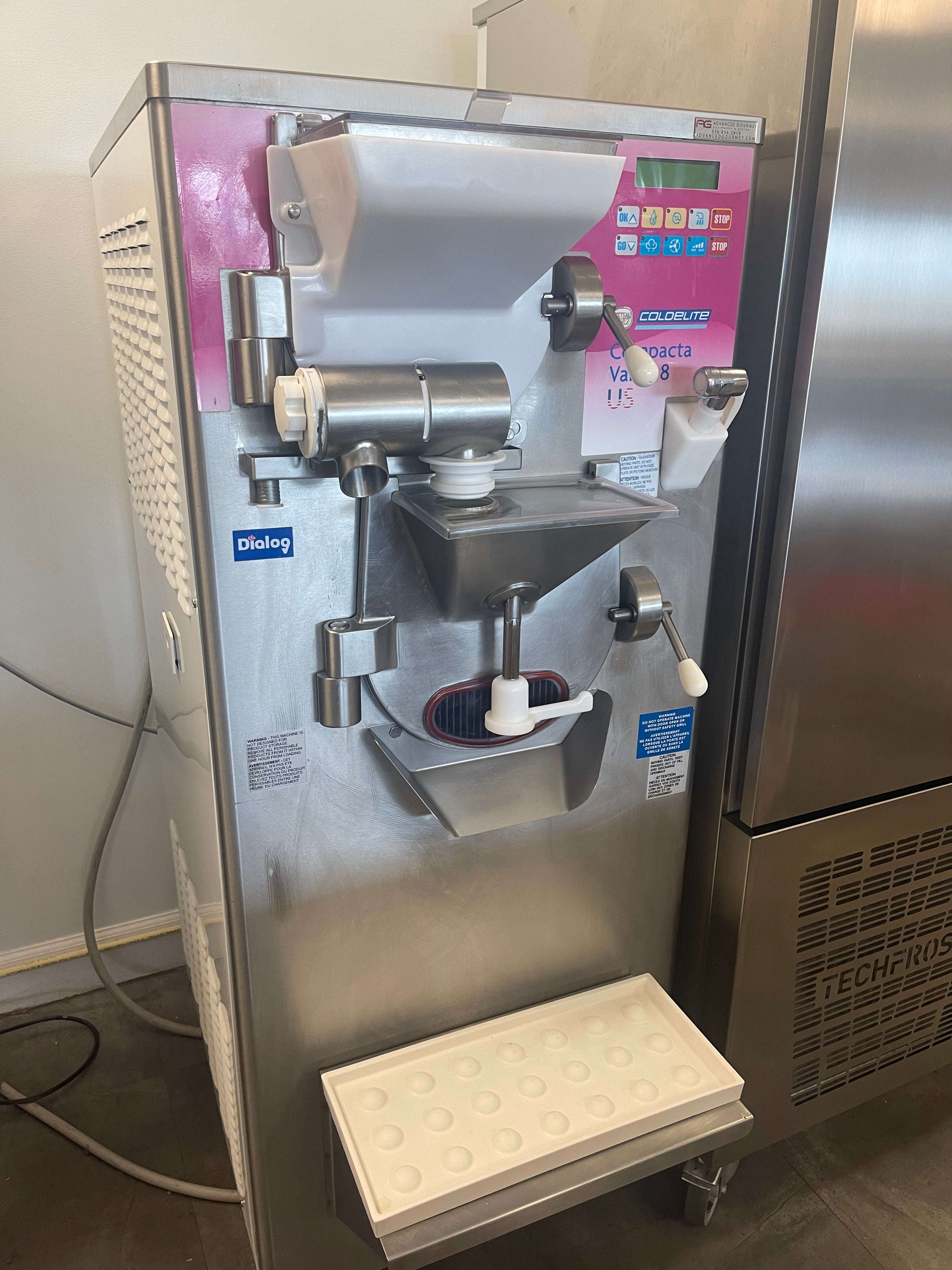 2020 (2015) Coldelite Vari0 Classic 8 Heat/Batch Combo + Techfrost E10 Blast Freezer (check or wire payment only shipping extra)