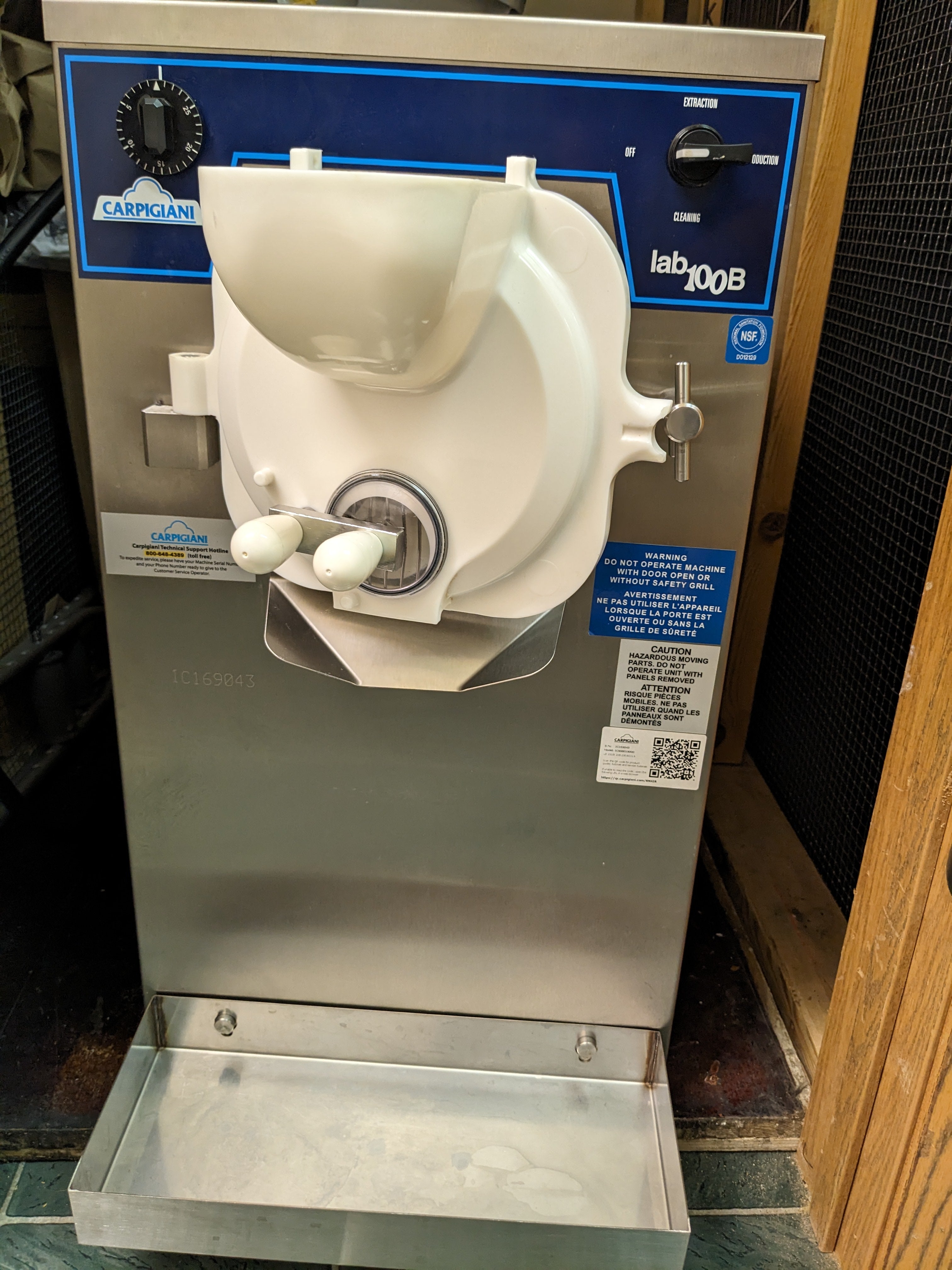 2020 Carpigiani Batch Freezer LB100 1ph air (shipping is extra)