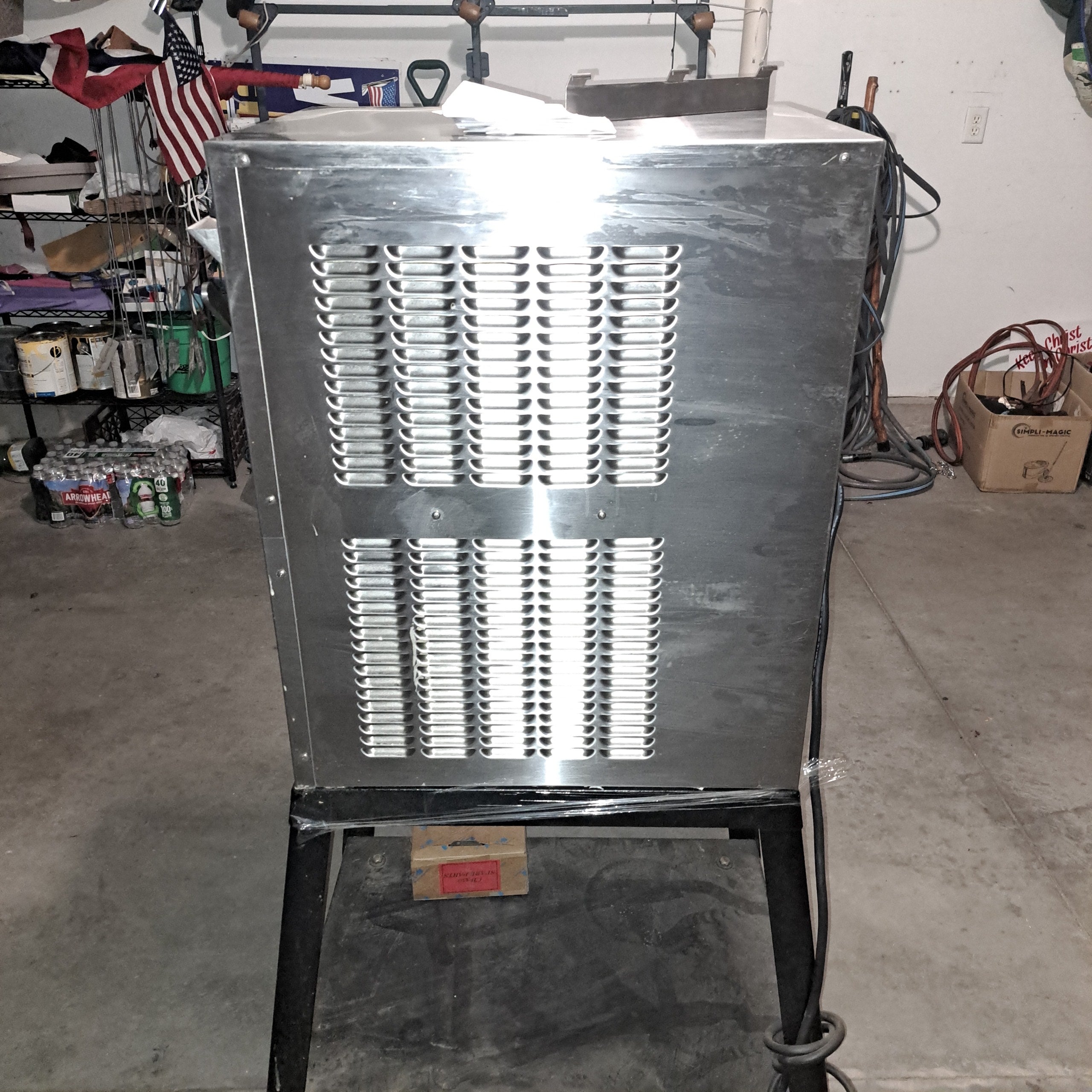 2016 Emery Thompson CB350 1ph air with stand