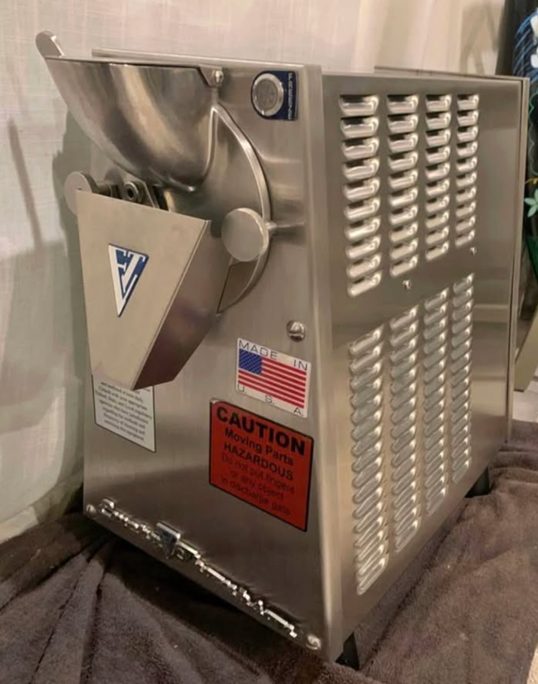 2024 Emery Thompson CB200 1ph air