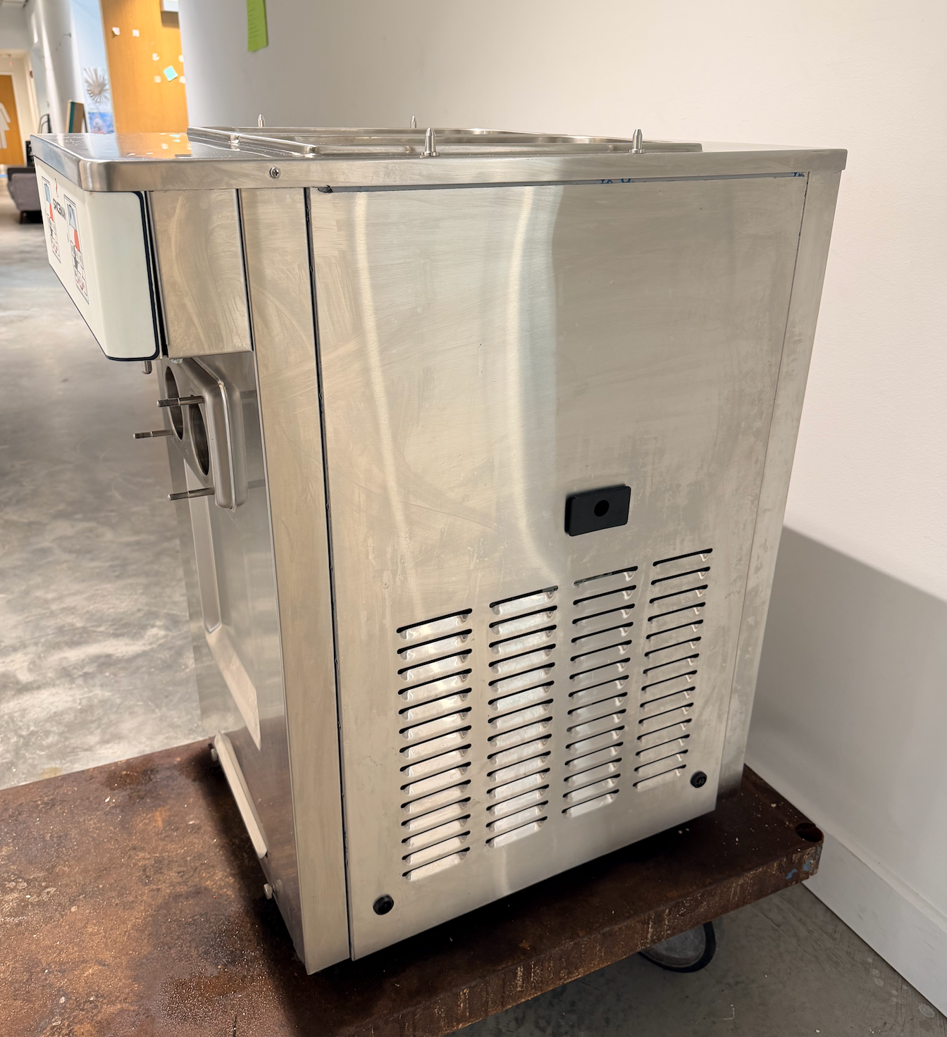 2021 Spaceman 6235-AC – Air Cooled – 1-Phase (220V) – SN: 211802