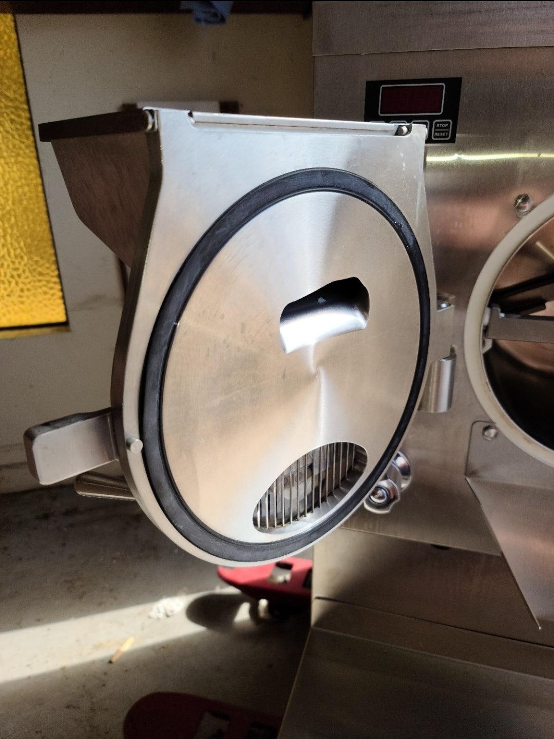 2015 Electrofreeze B12 1PH Water Batch Freezer barely used