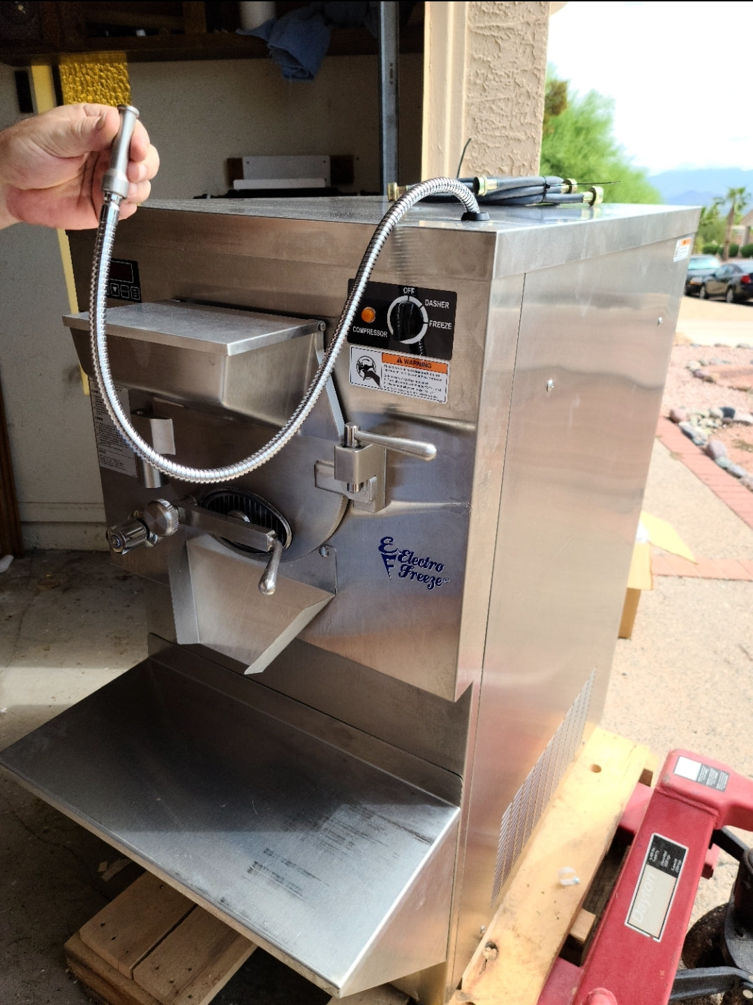 2015 Electrofreeze B12 1PH Water Batch Freezer barely used