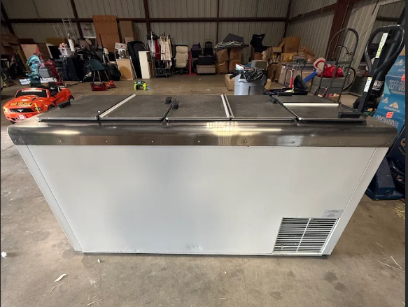 Used 2018 Nelson BD10 Dipping Cabinet Flip Lids