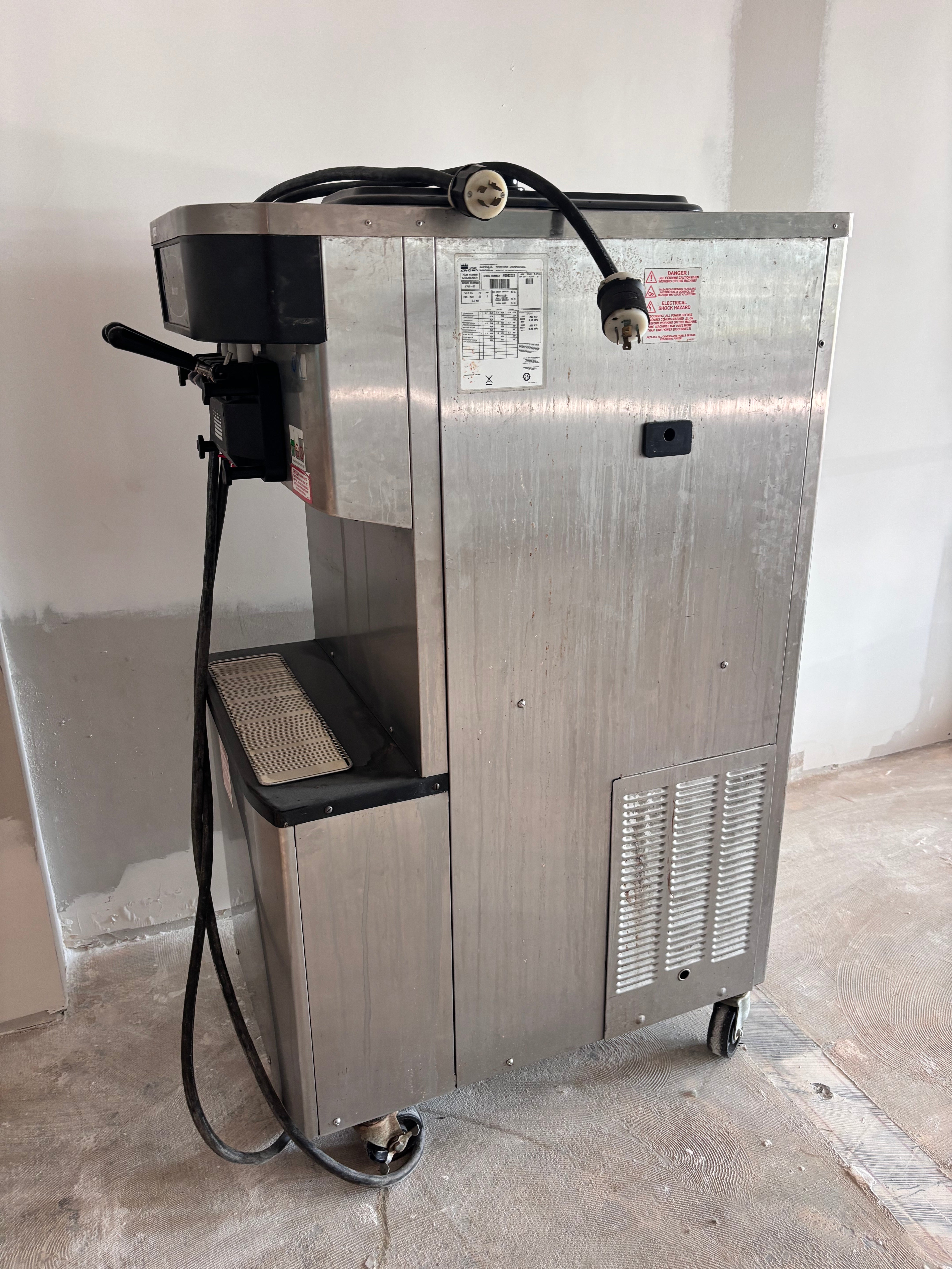 2020 Taylor C716 3ph air