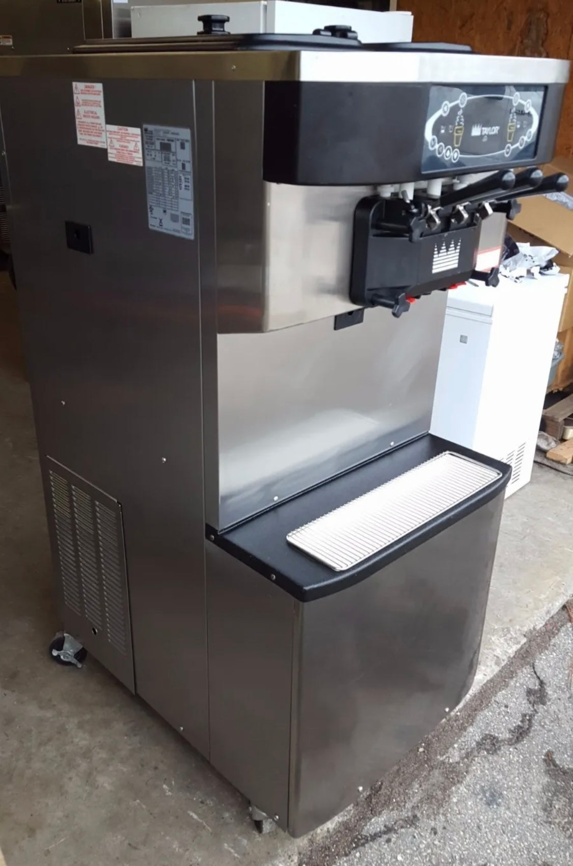 2008 Taylor C713 1ph water