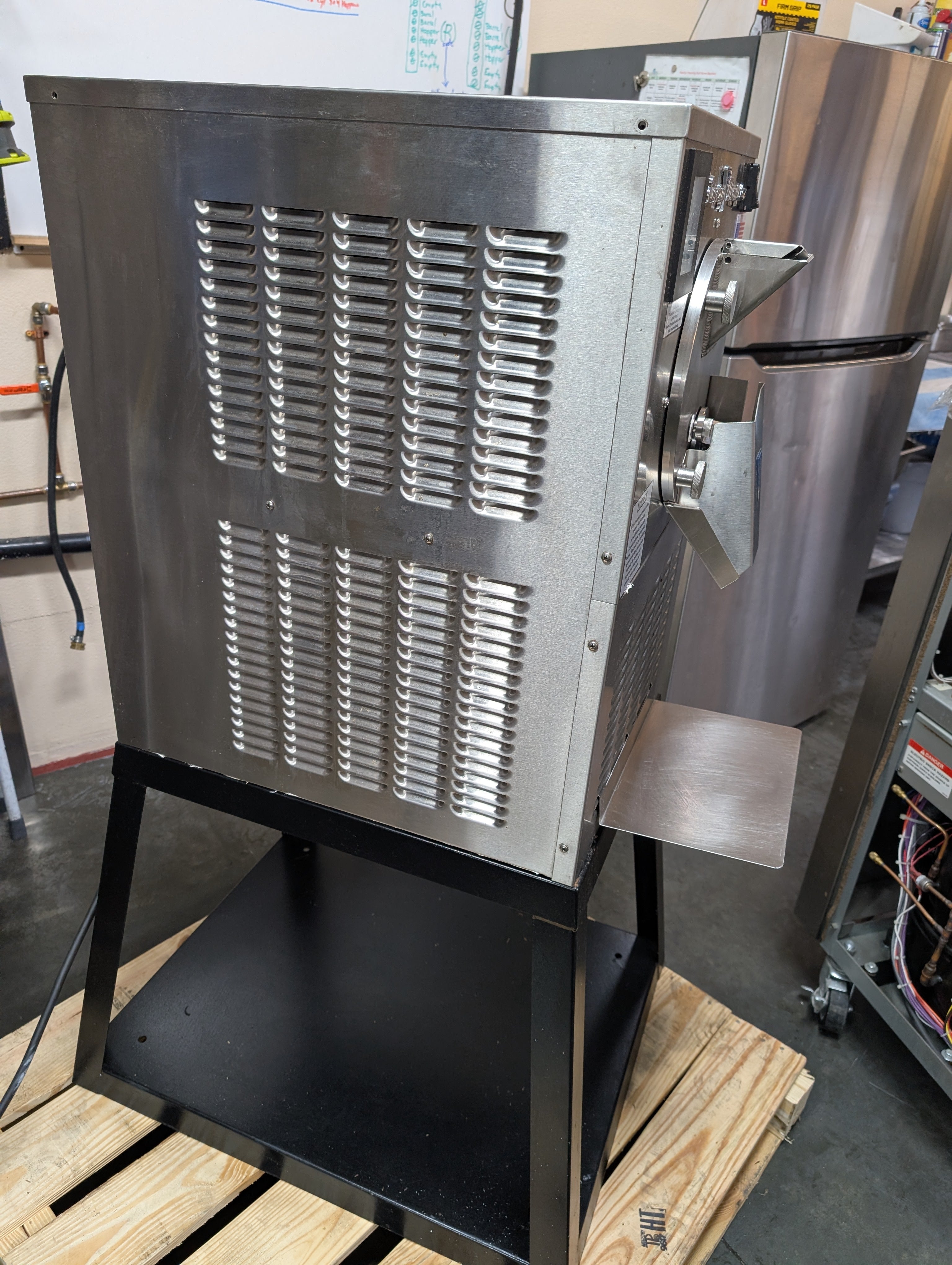 2018 Emery Thompson Batch Freezer CB350 and Stand 1ph air