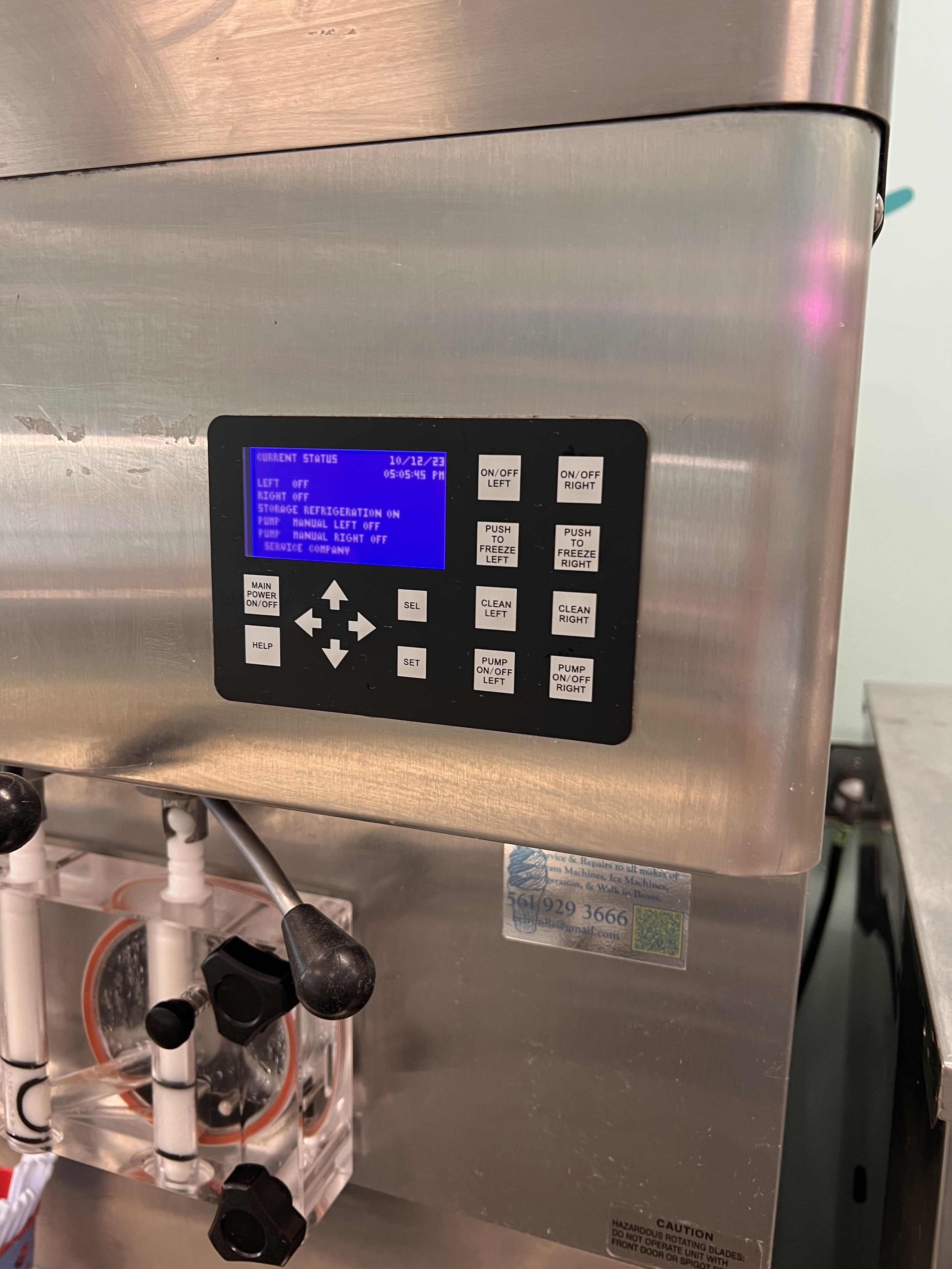 2012 Stoelting Dairy Queen Spec Ice Cream Machine model DQU431 3ph air w warranty (shipping is extra, check or wire payment only)