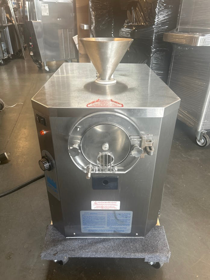 2012 Taylor 104-12 1PH Air Countertop 3 quart Commercial Ice Cream Batch Freezer