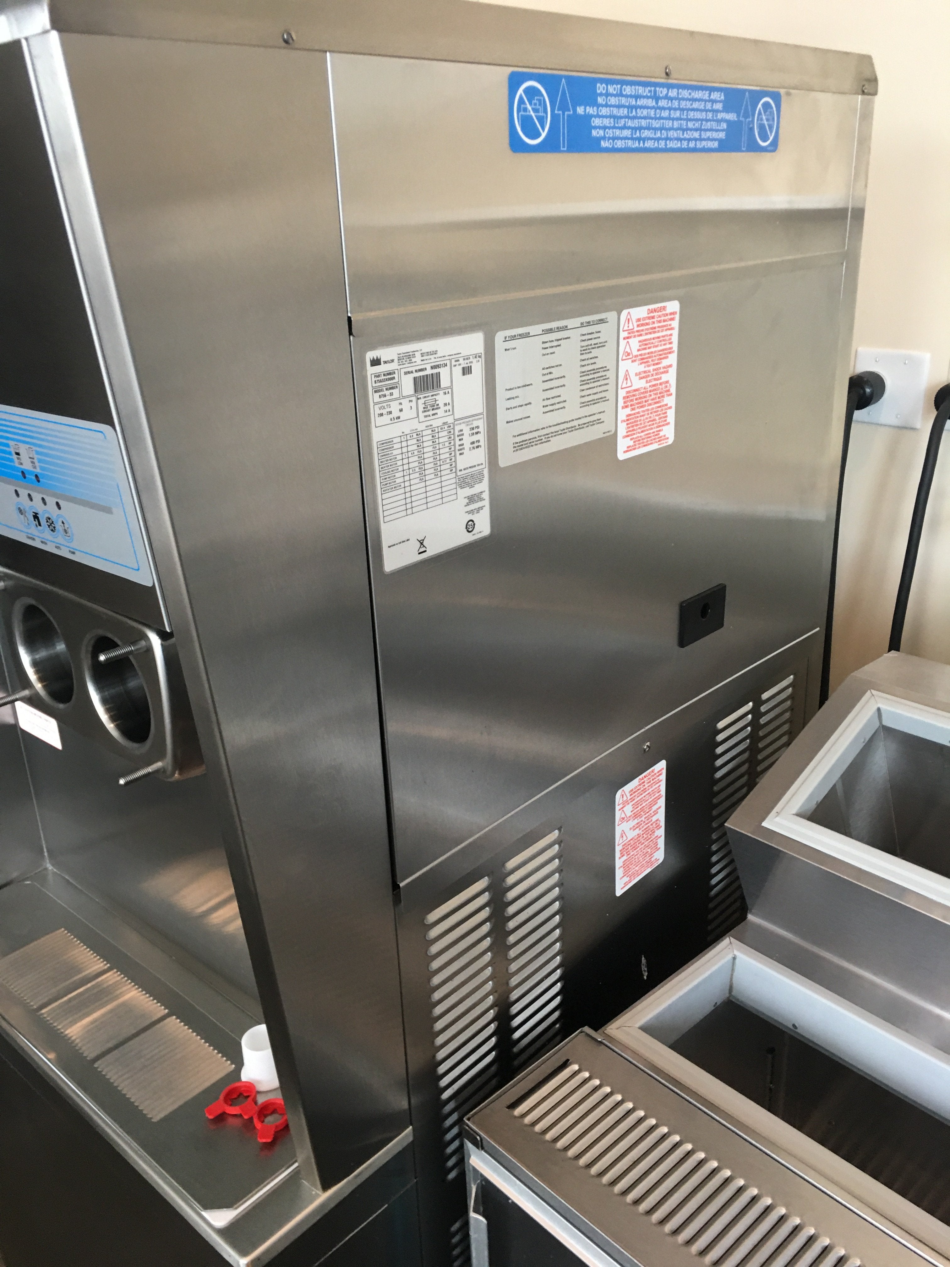 2019 Taylor 8756 3PH Water Cooled Barely Used