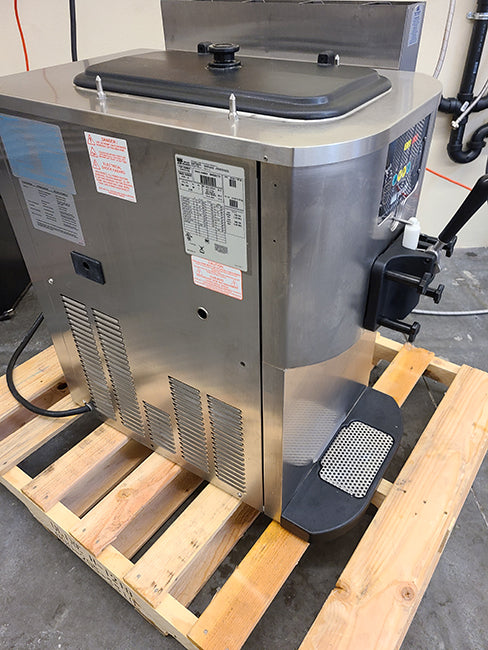 USED Taylor C707 2014 1ph air w/ Warranty