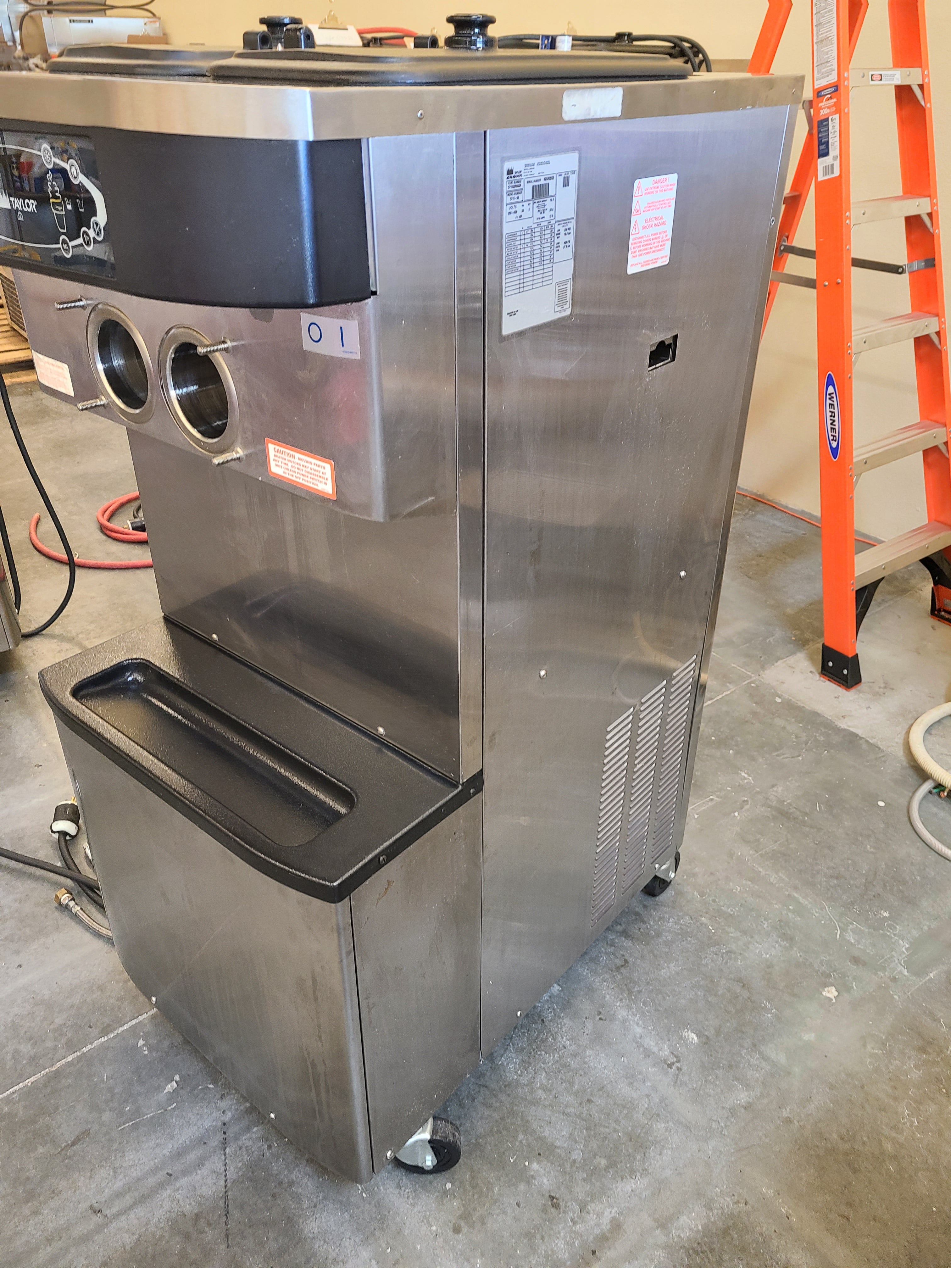 2008 Taylor C713 3PH Water Cooled w/ Warranty