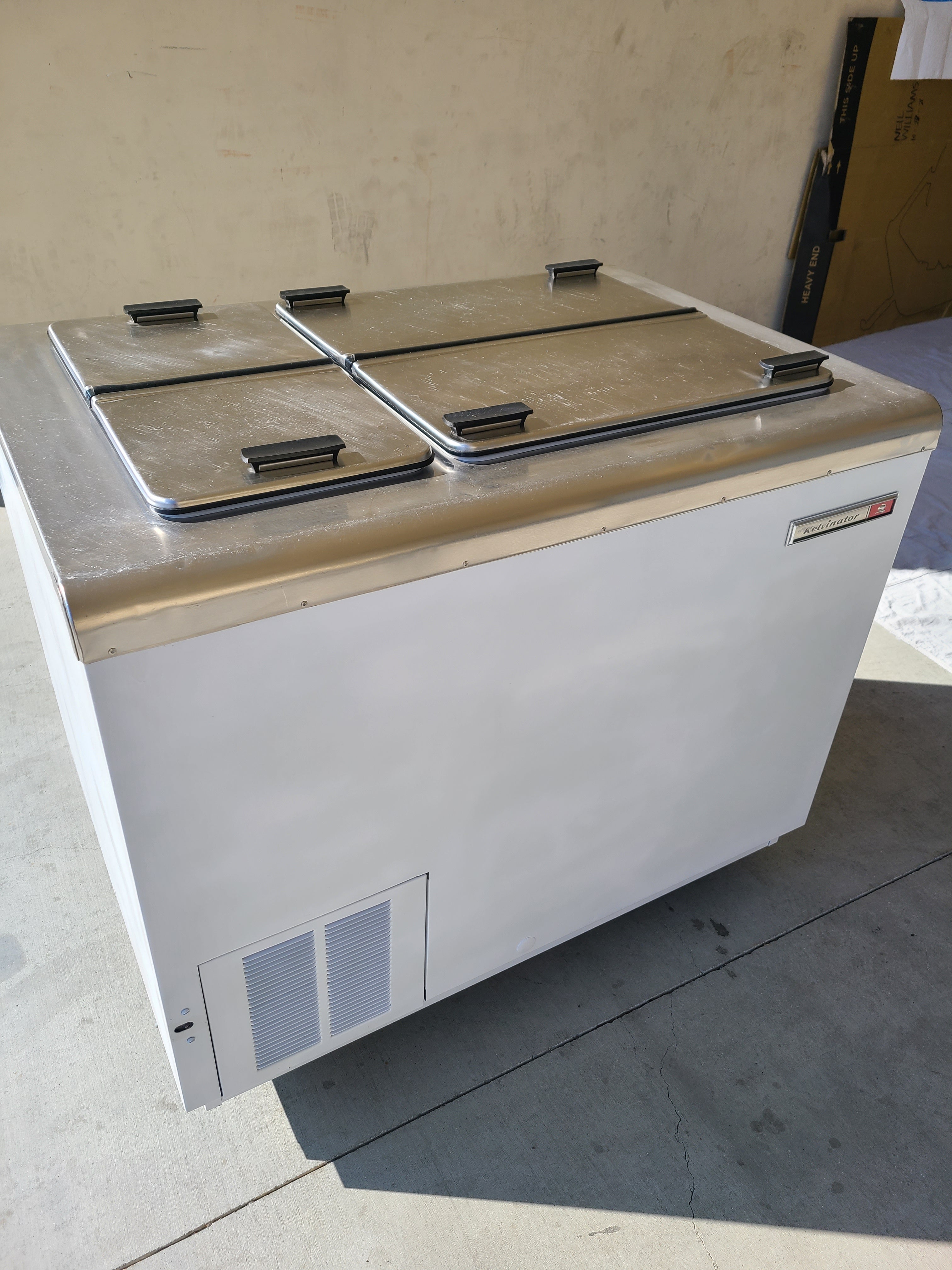 6DF Global Kelvinator Conventional Dipping Cabinet