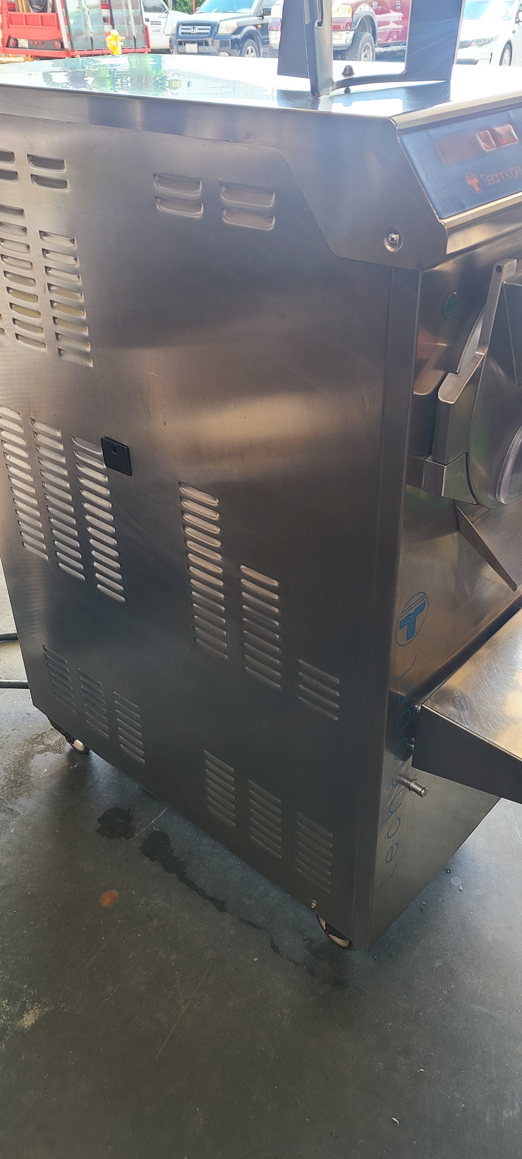 2011 Mantagel 70 Technogel Batch Freezer 3ph water w/ Warranty