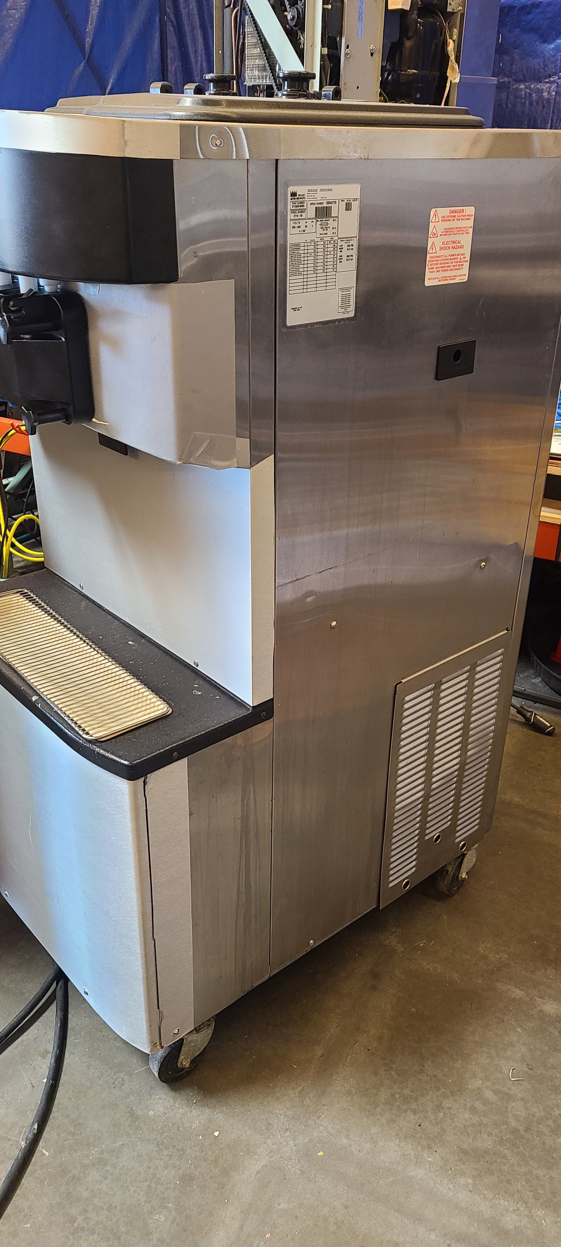 Refurbished 2008 Taylor C713-33 3ph Air w/ Warranty