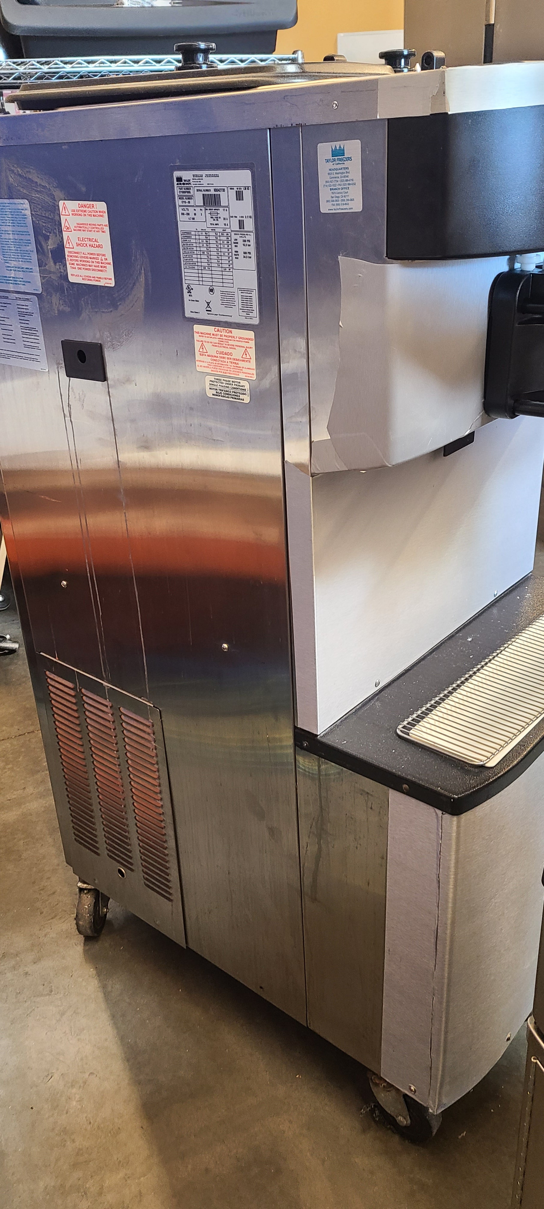 Refurbished 2008 Taylor C713-33 3ph Air w/ Warranty