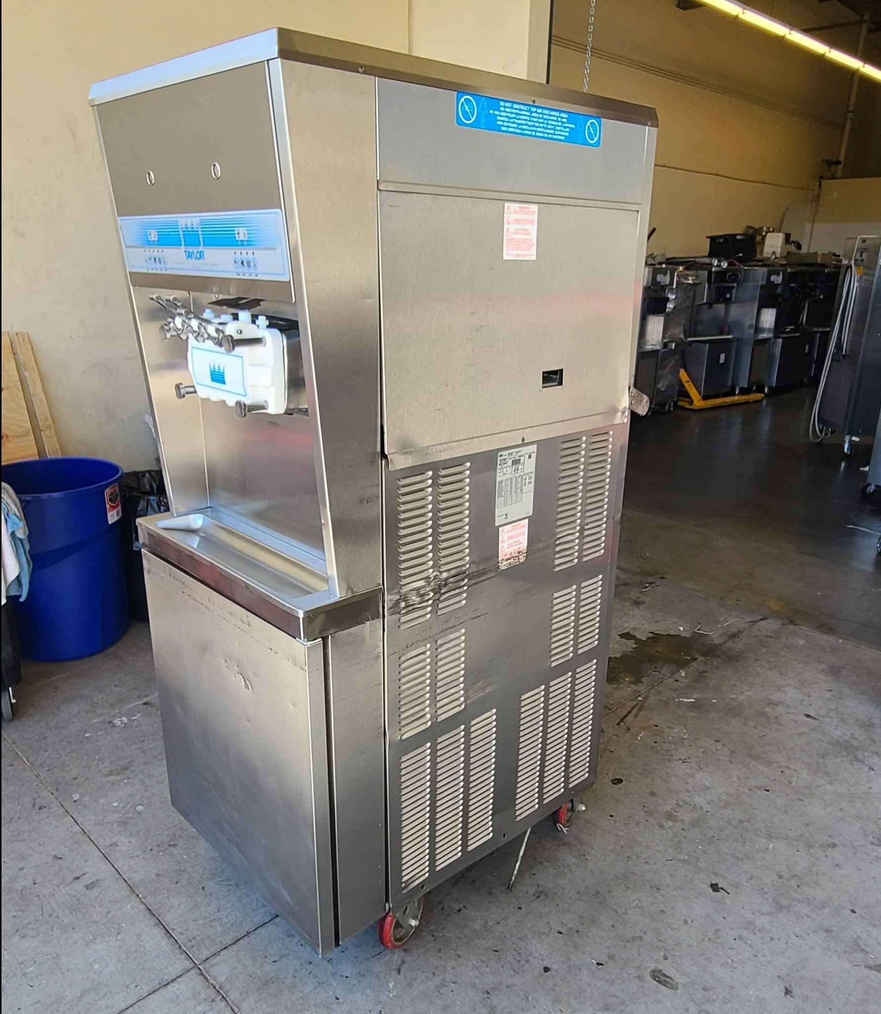 2013 Taylor 8756 1ph Air w/ Warranty