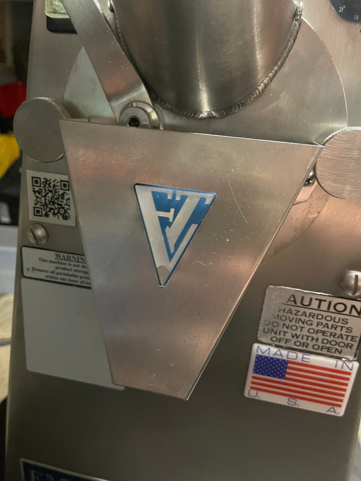 Used Emery Thompson CB200 3 qt batch 115V