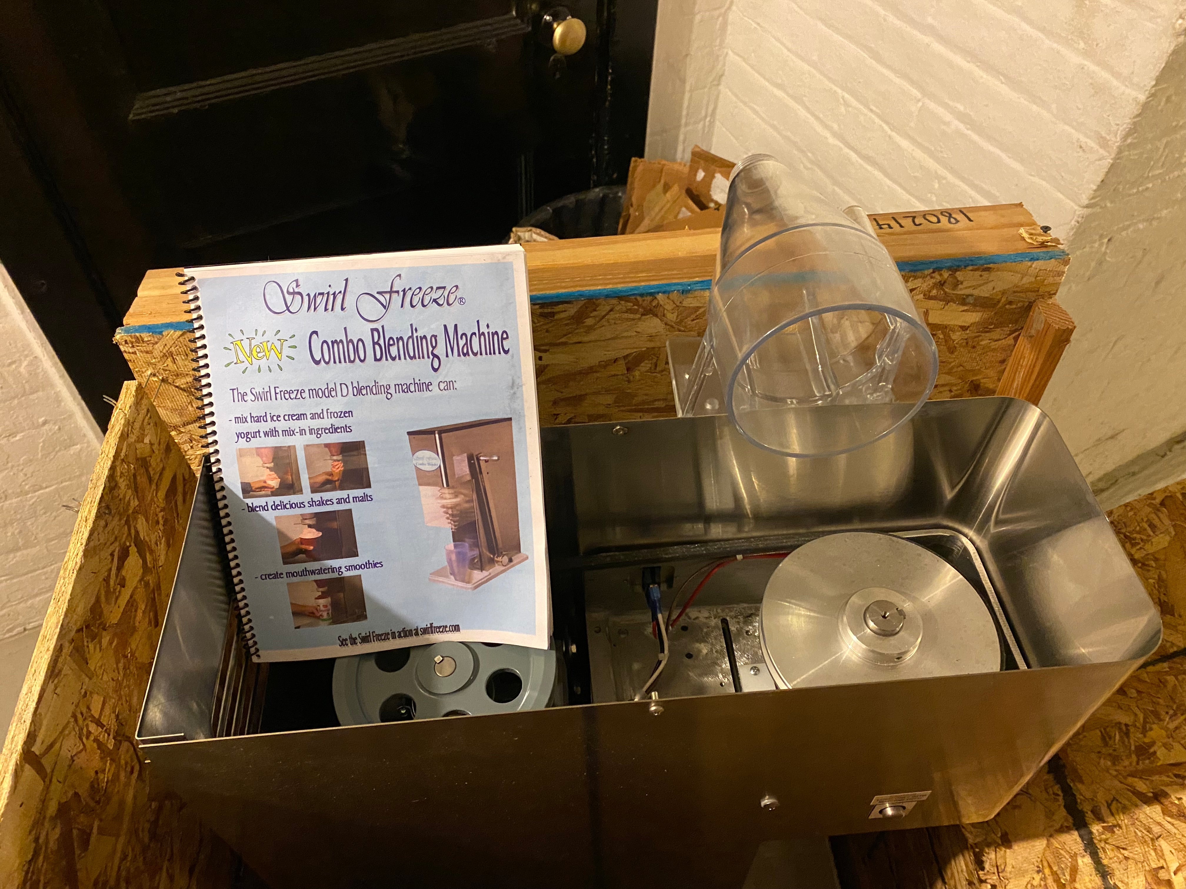 Swirl Freeze Blender