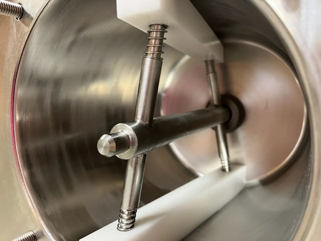 2016 Emery Thompson CB350 6 quart batch freezer