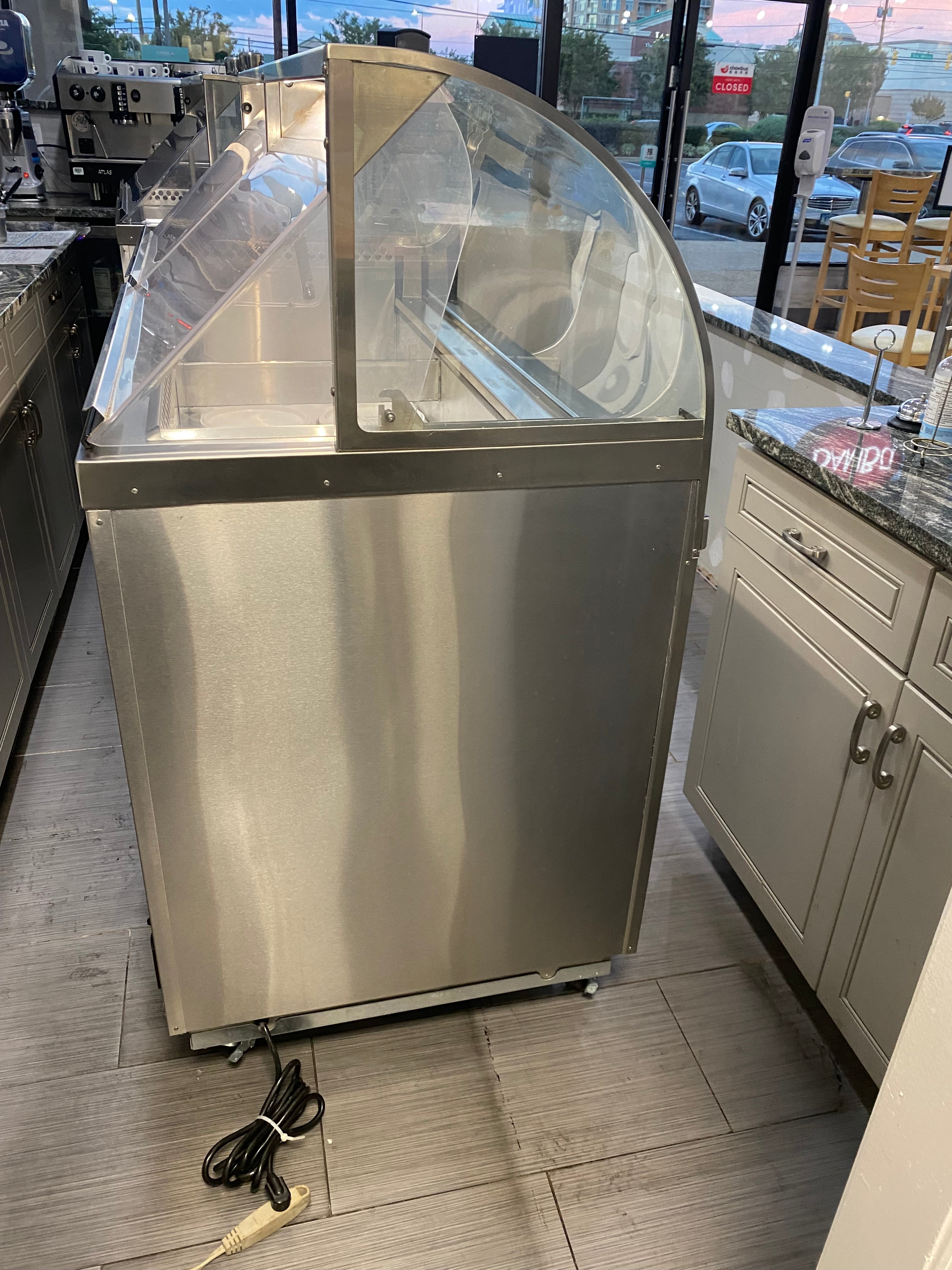 Nelson 12DIPHV Stainless exterior