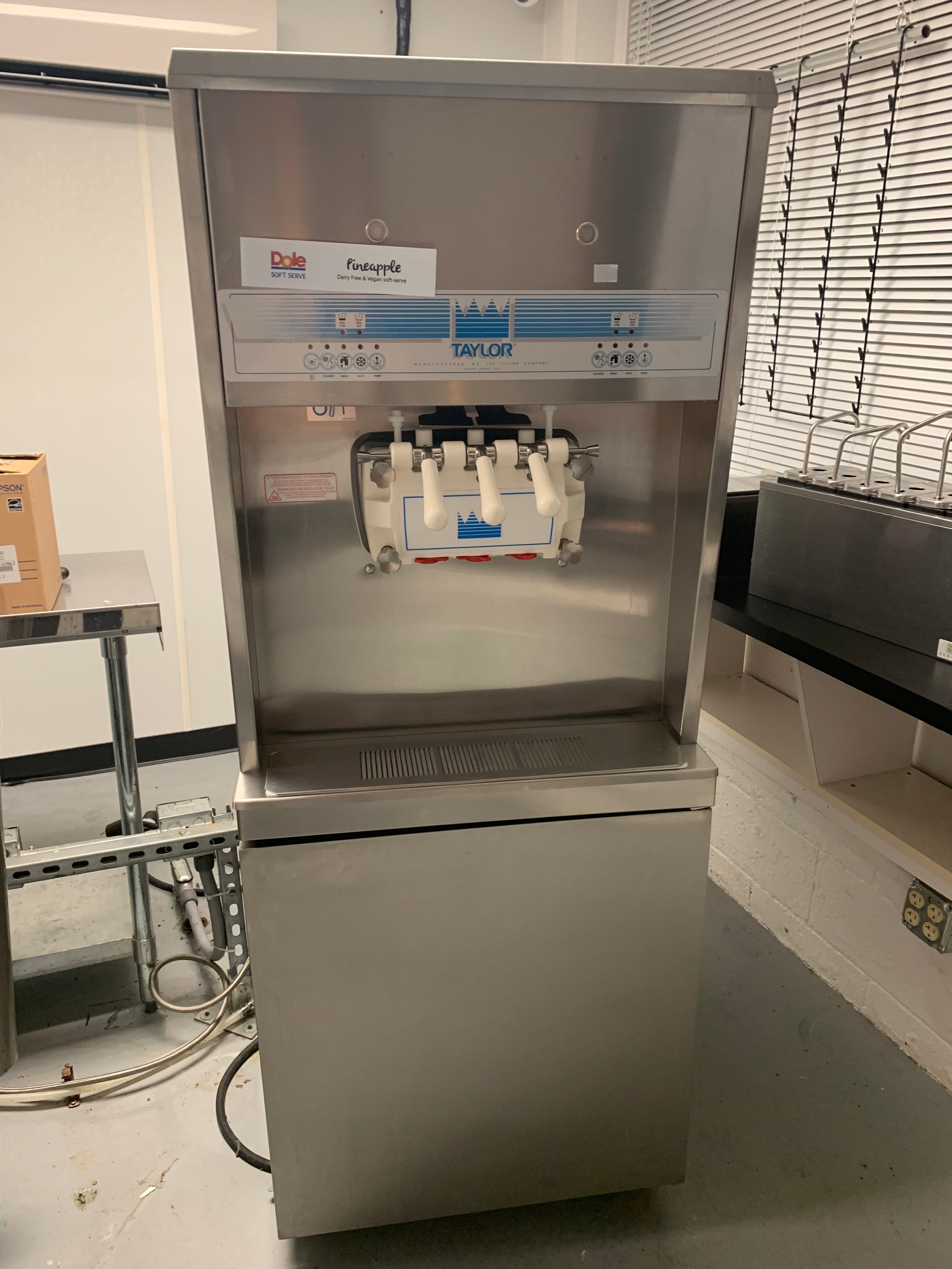 2016 Taylor 8756-27 1PH Water Cooled