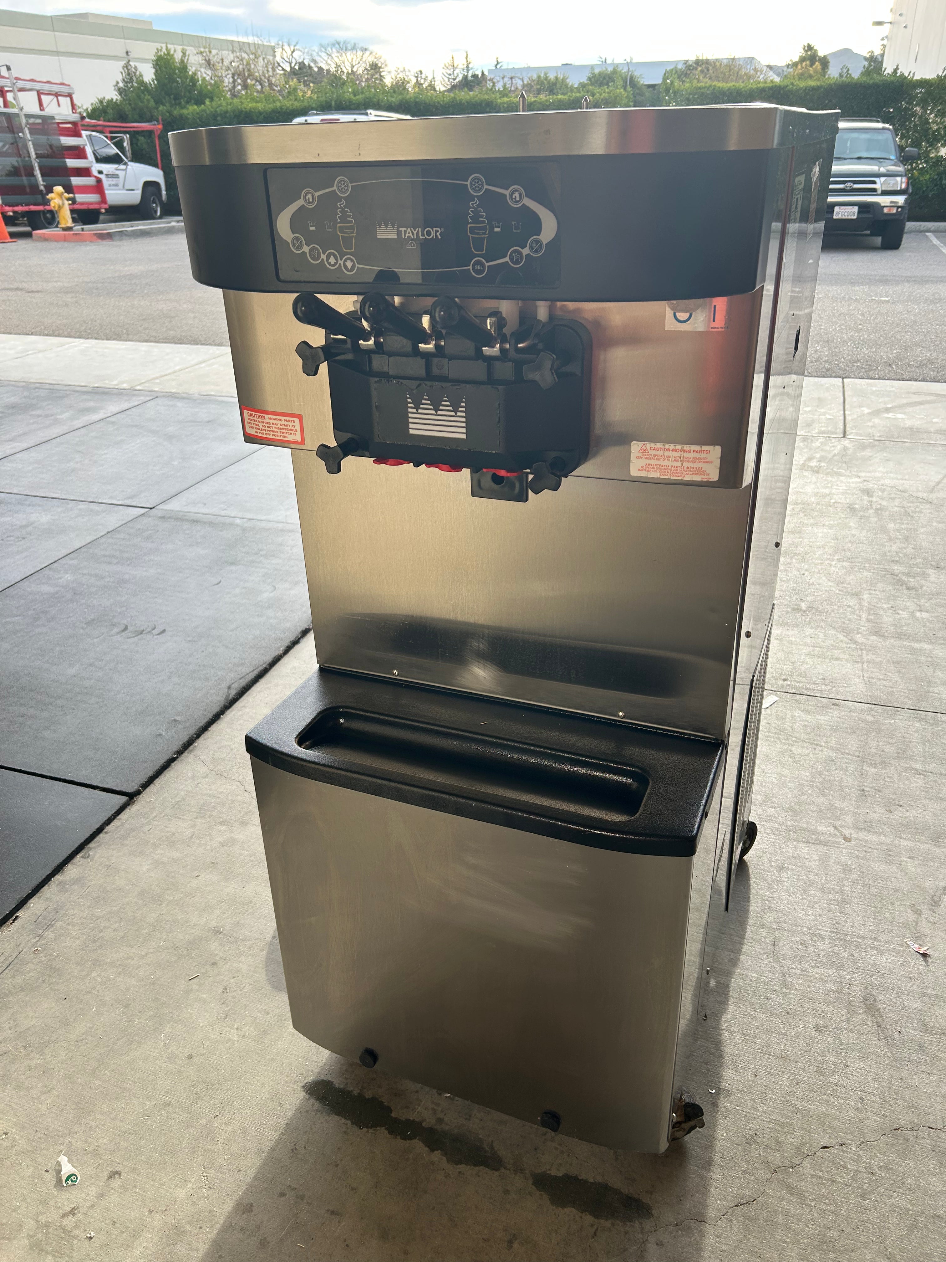 2012 Taylor C713 1PH Air w extended warranty