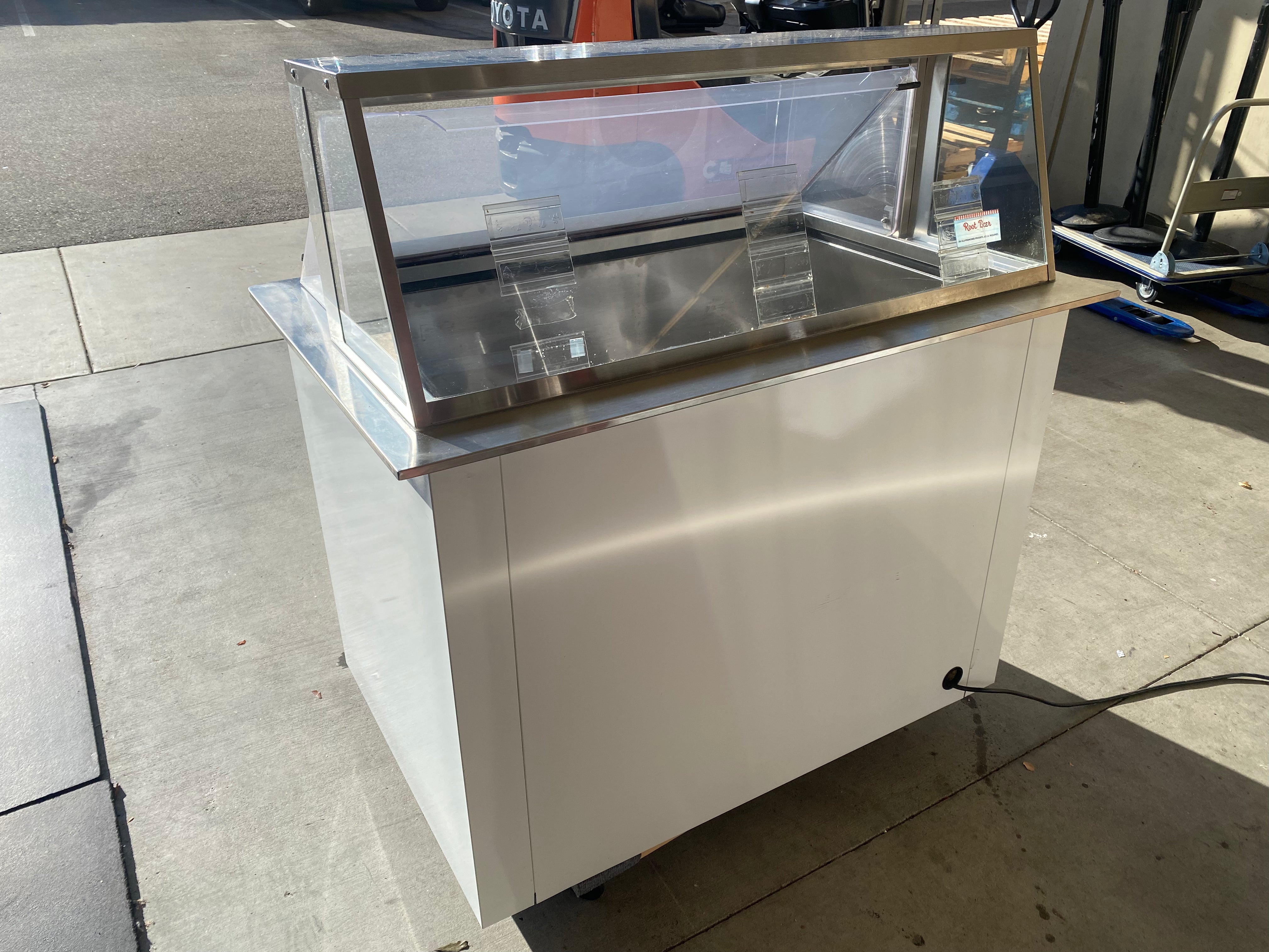 Nelson Dipping Cabinet BD6DIP-RB-W w/ Warranty