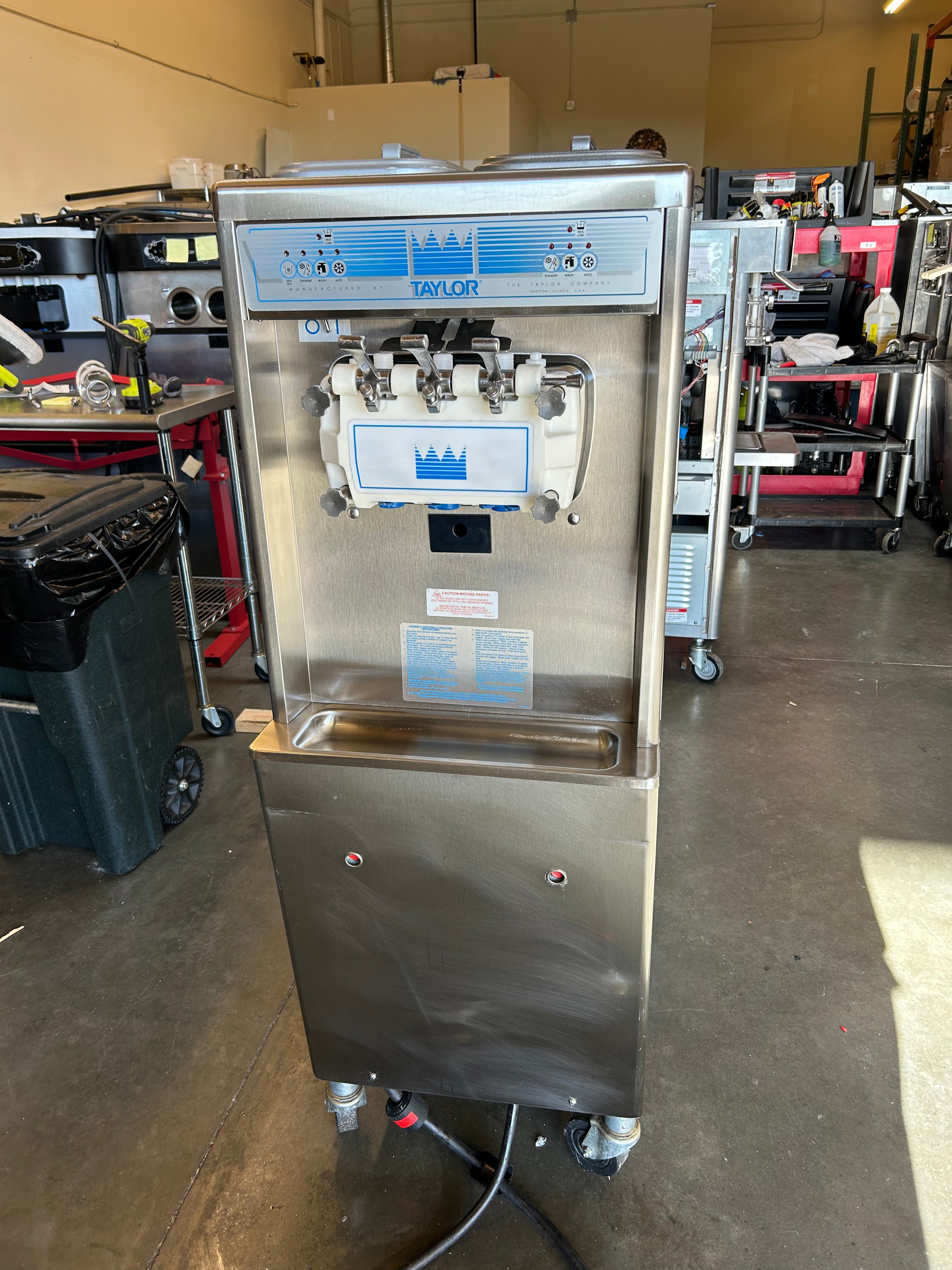 2010 Taylor 794-33 3ph Air soft serve ice cream machine